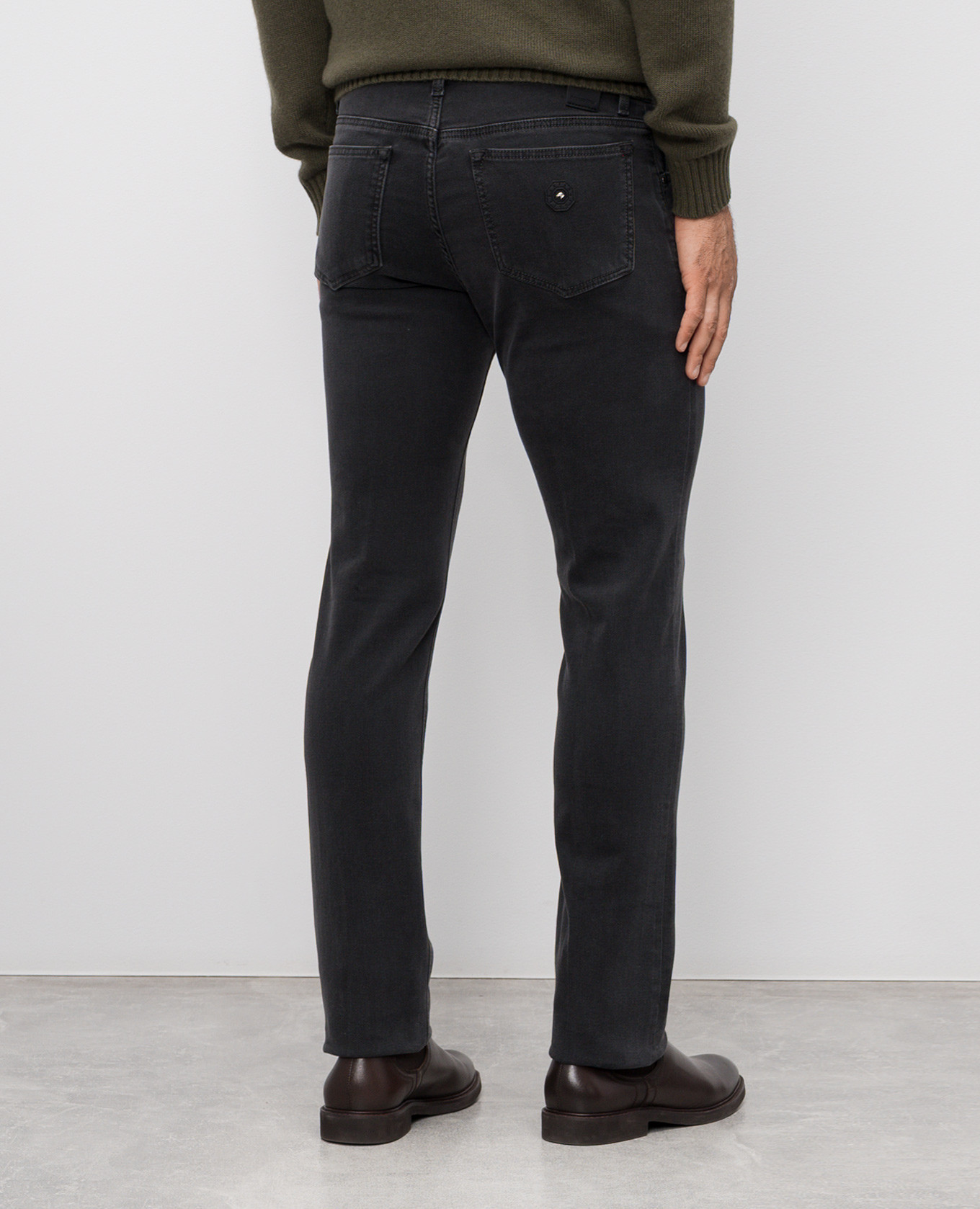 

Grey jeans with logo patch Stefano Ricci