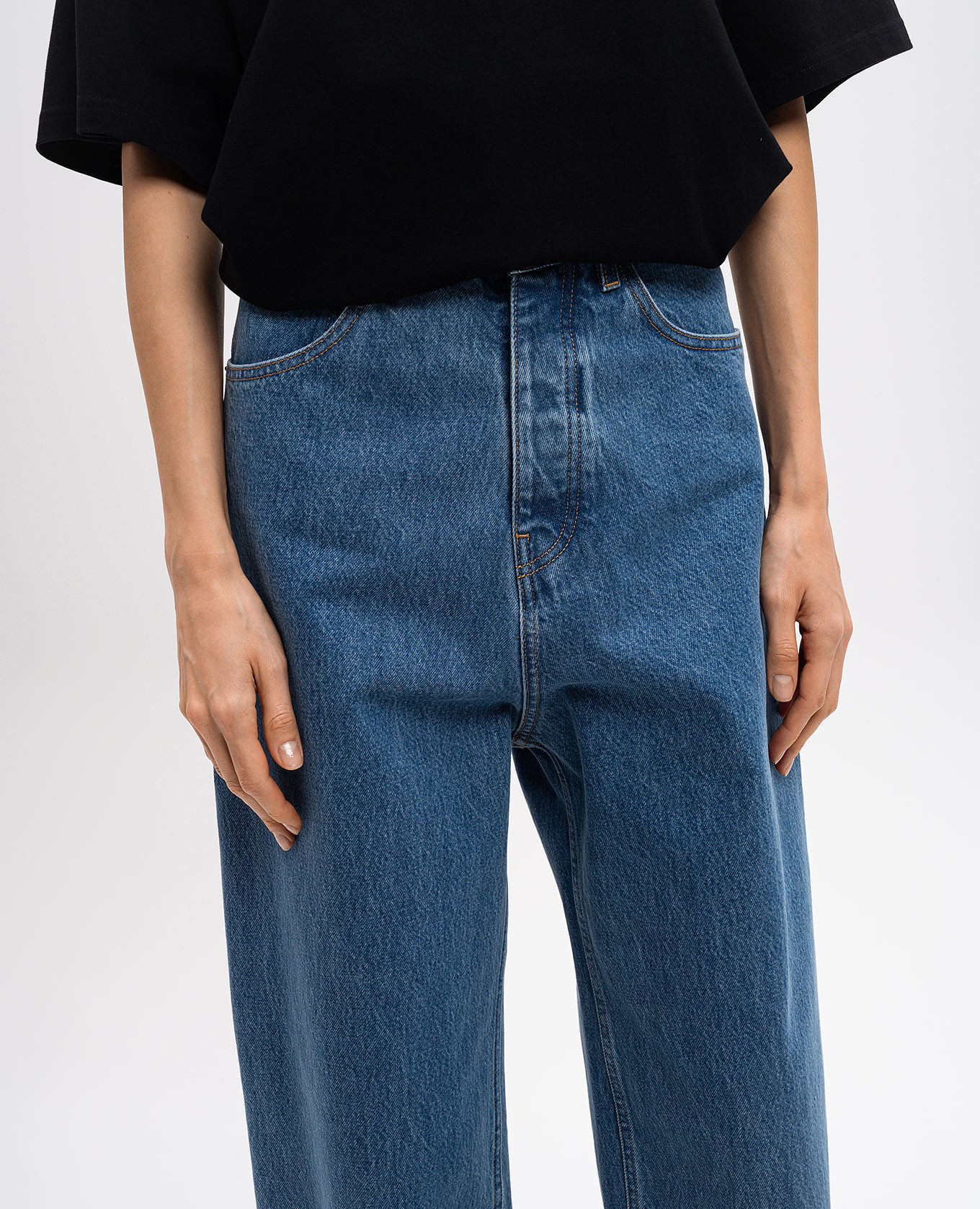 Blue jeans with logo patch Vetements 5