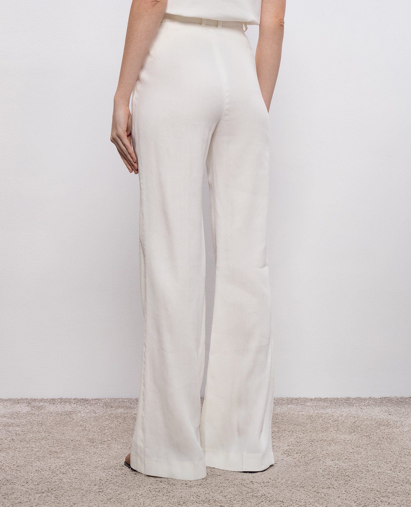 

Tafira white flared pants with linen JOSEPH