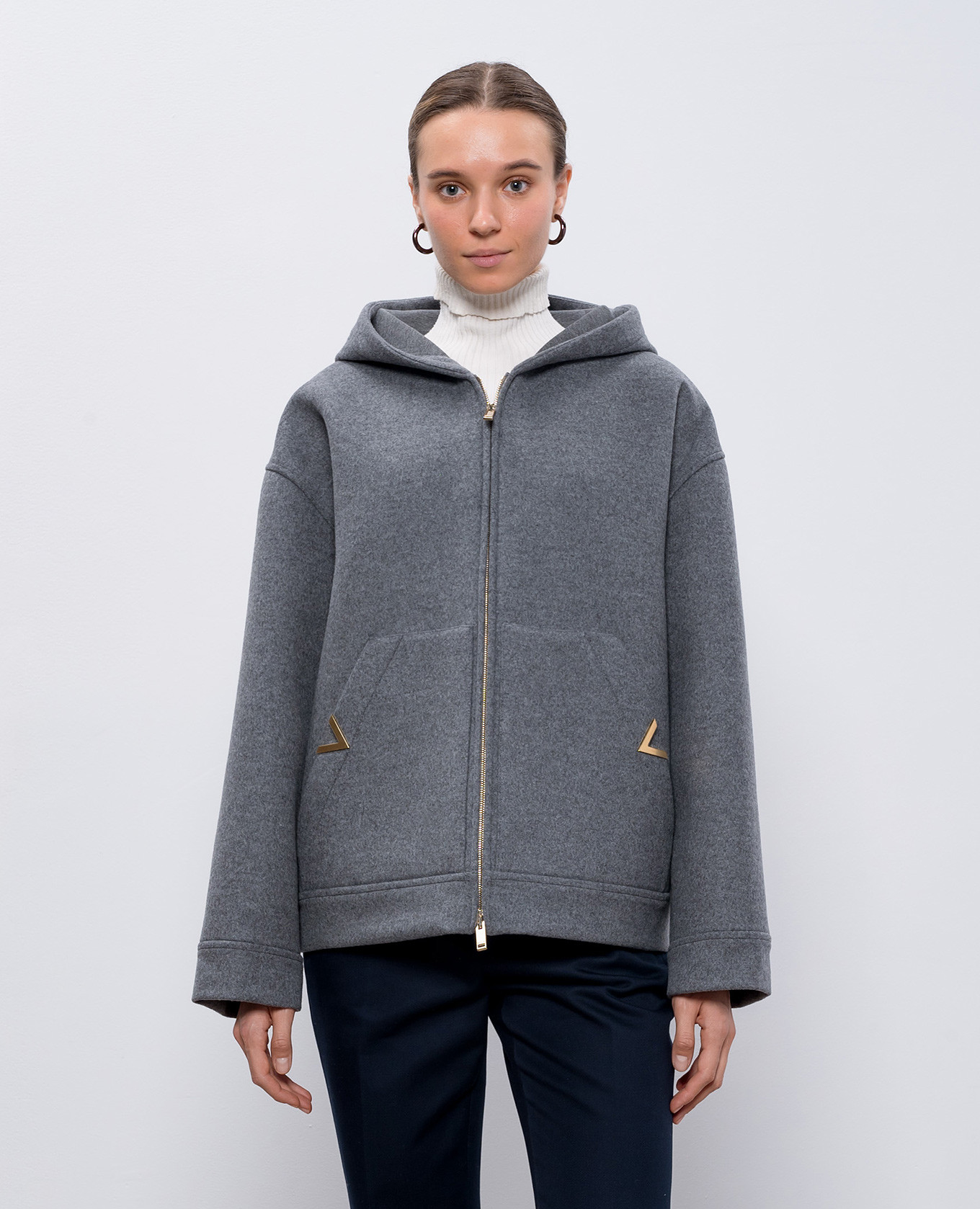 Gray cropped wool coat with hood Valentino 3