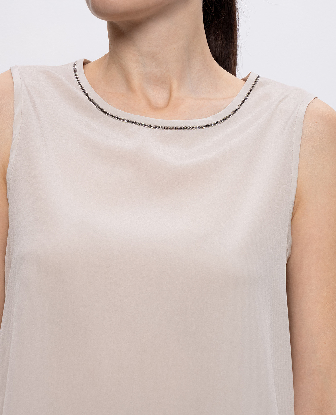 

Beige silk top Peserico