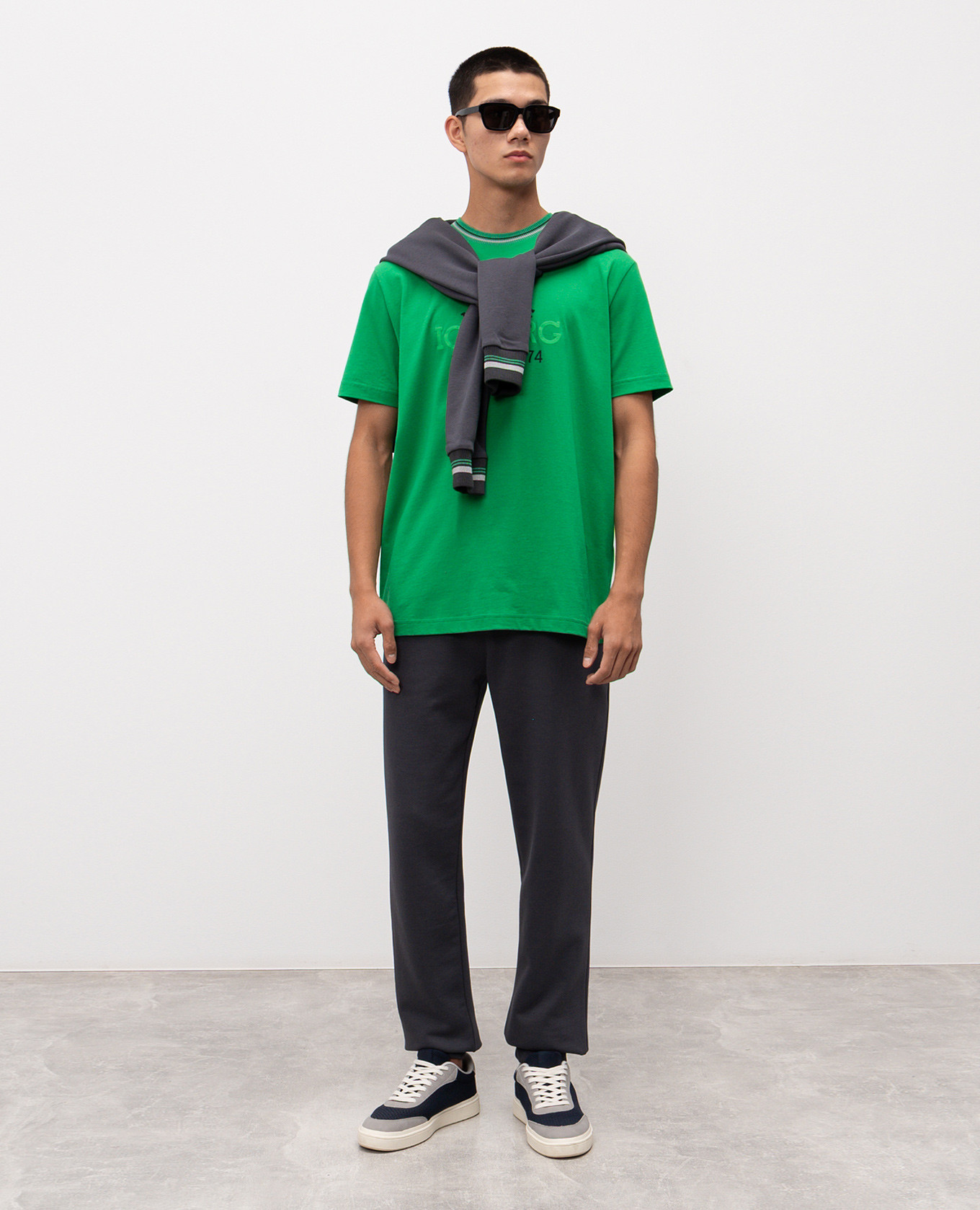 

Green t-shirt with logo print Iceberg