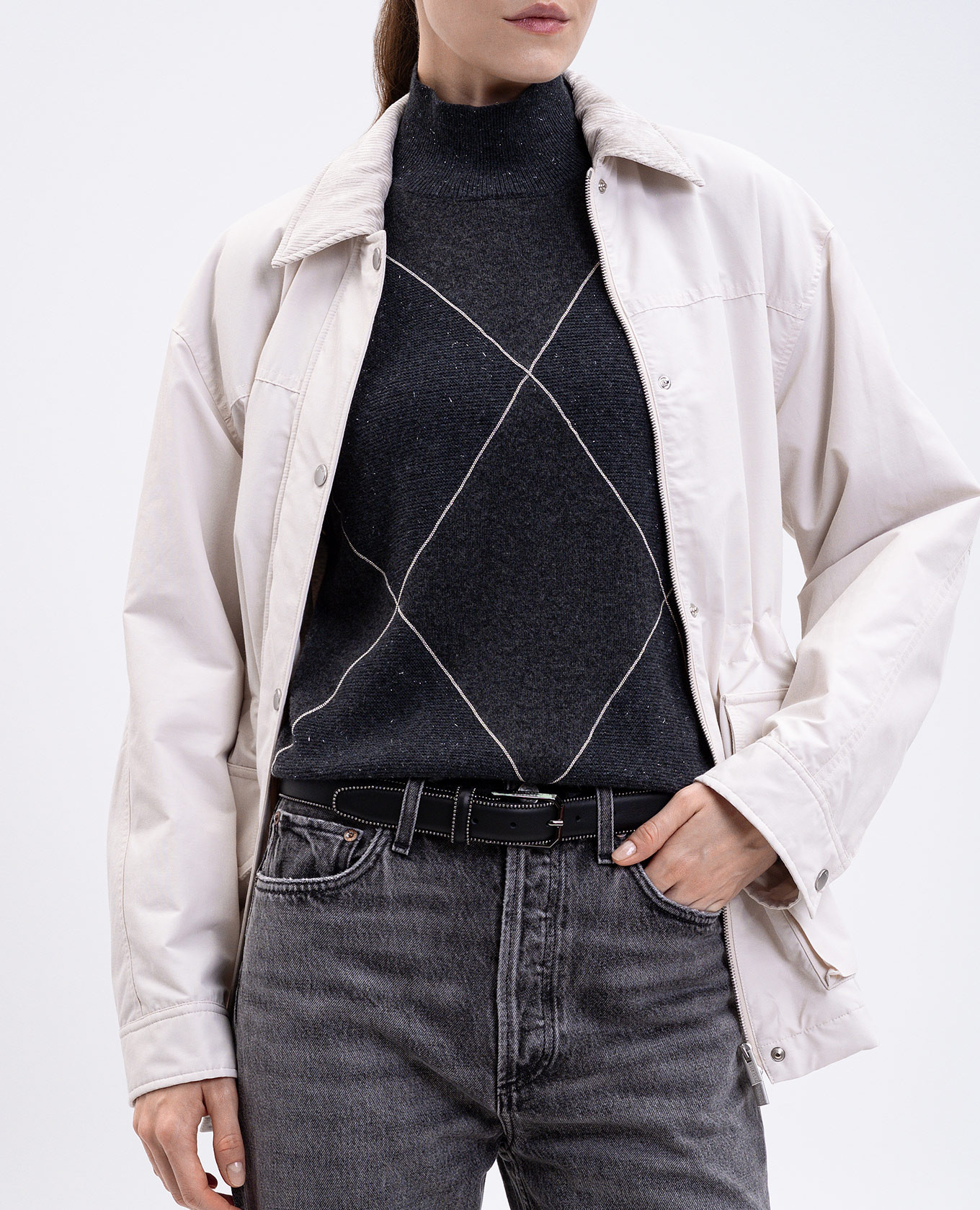 

Black leather belt with monil chain Peserico