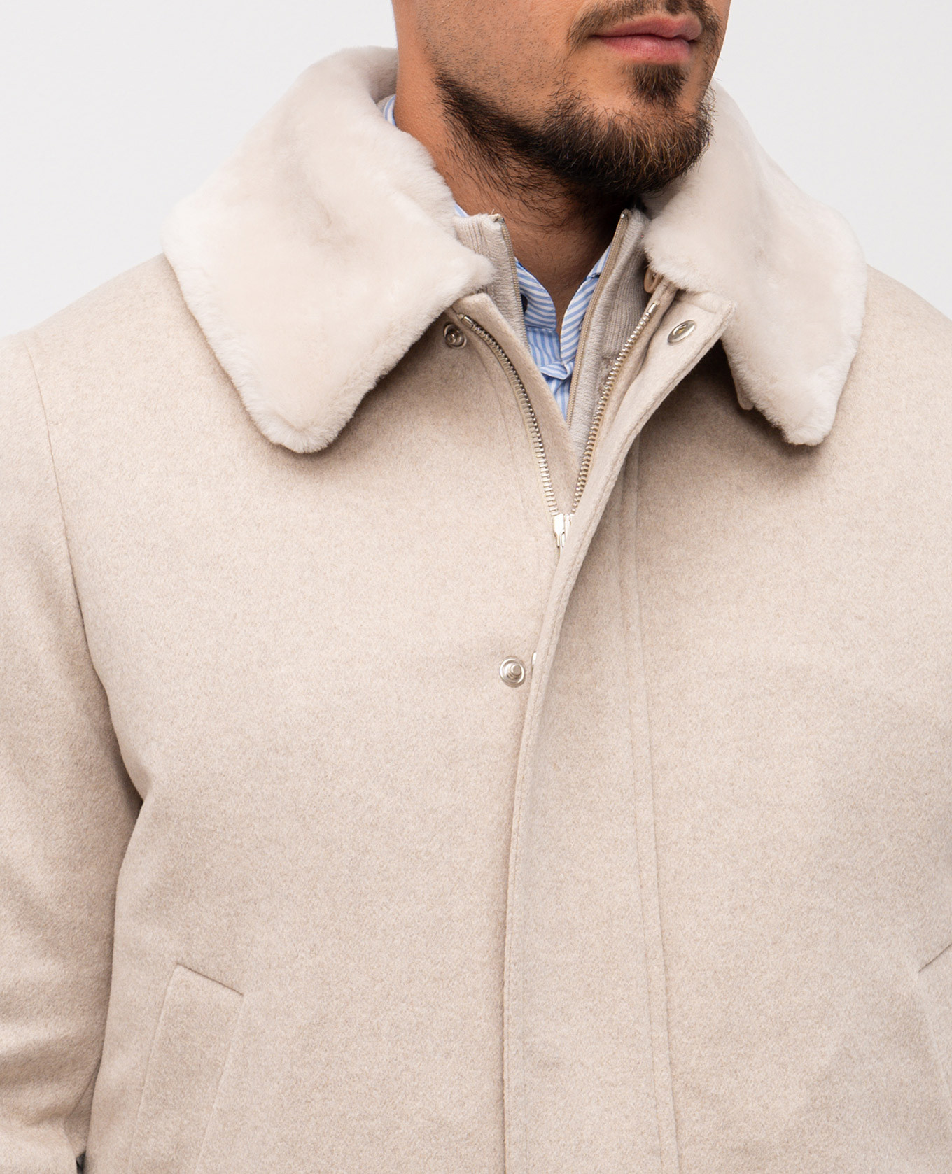 

Beige cashmere jacket with fur trim Cashmere&Whiskey