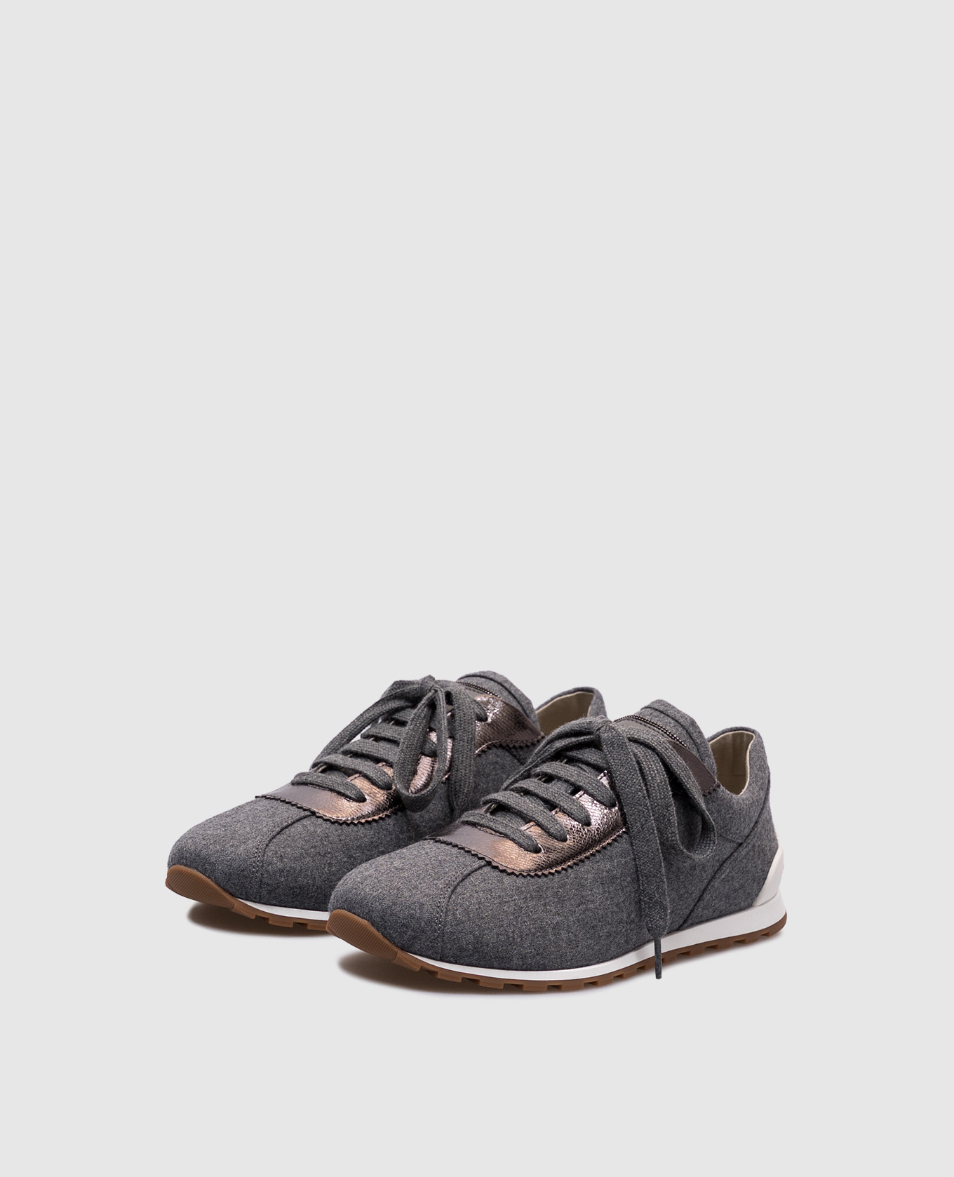 

Grey sneakers with logo Brunello Cucinelli