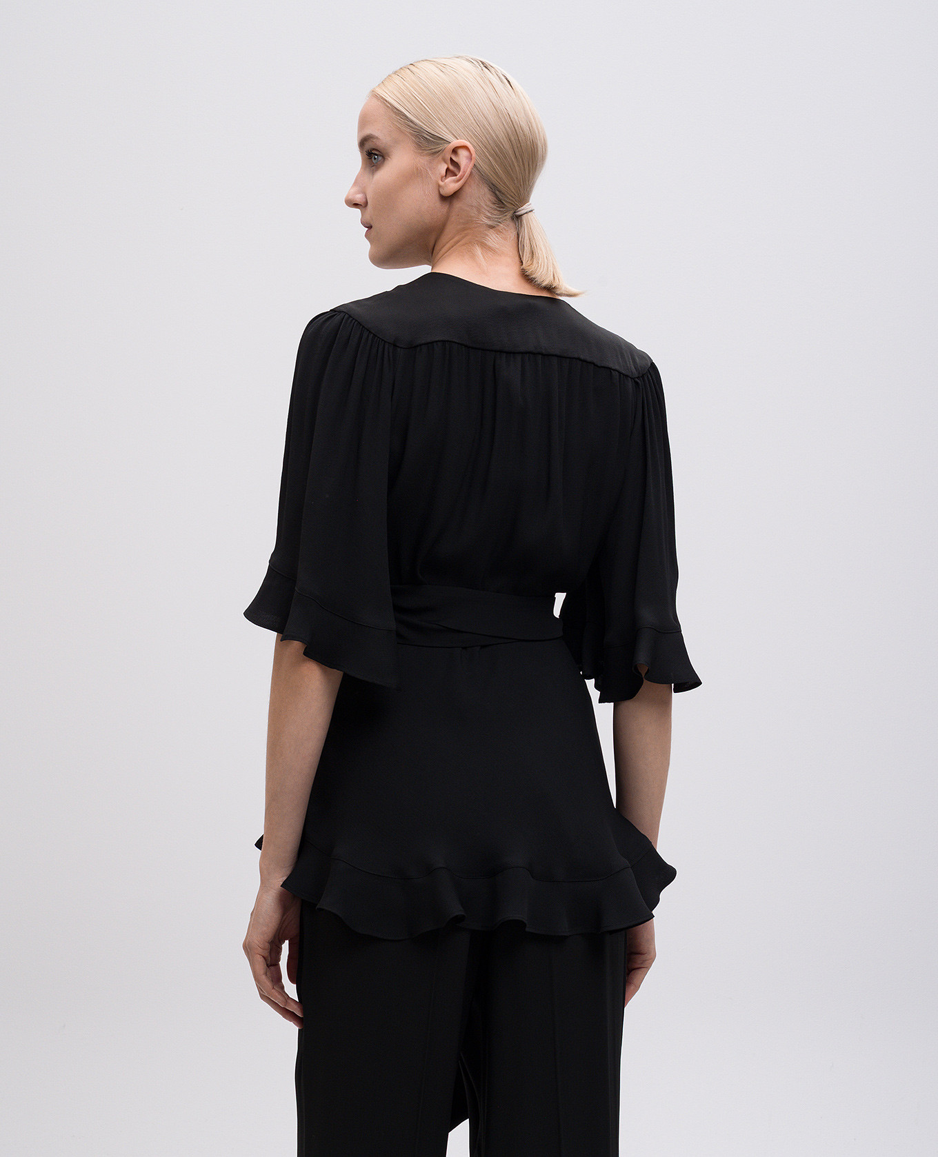 

Black ruffled wrap blouse Twinset