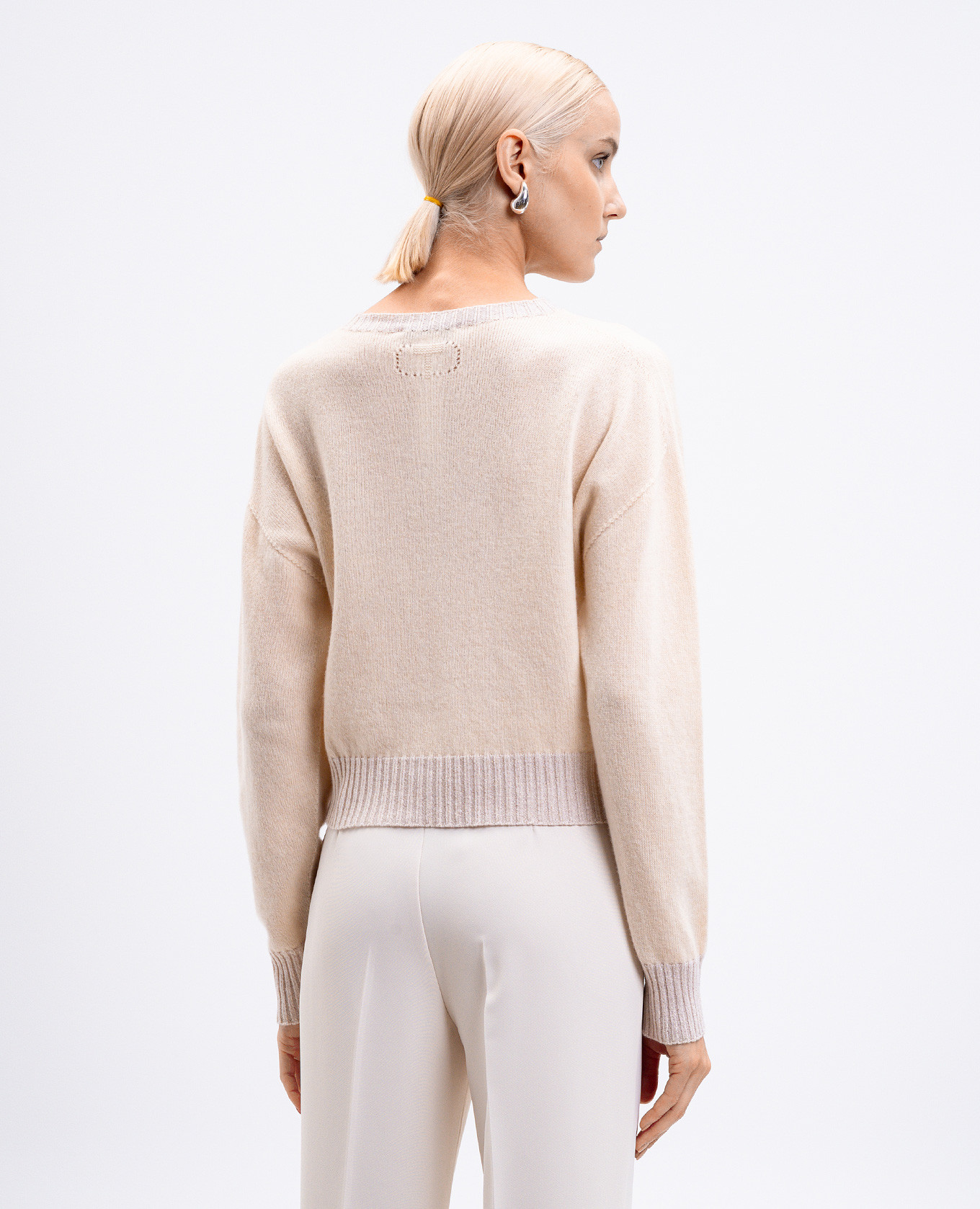 

Beige wool and cashmere jumper Twinset