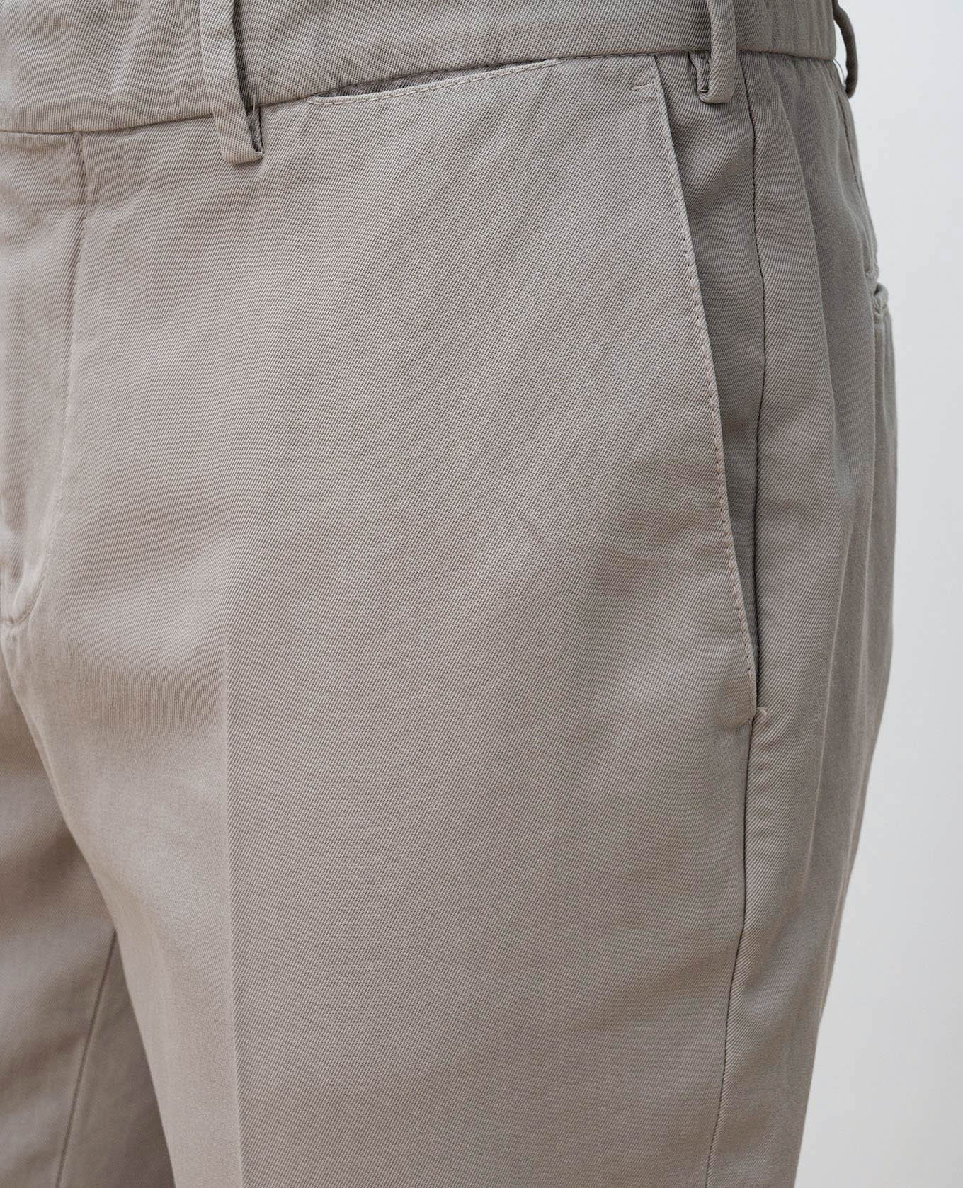 

Gray chinos Brunello Cucinelli, Grey