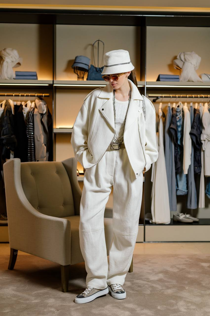 

White pants with linen Brunello Cucinelli