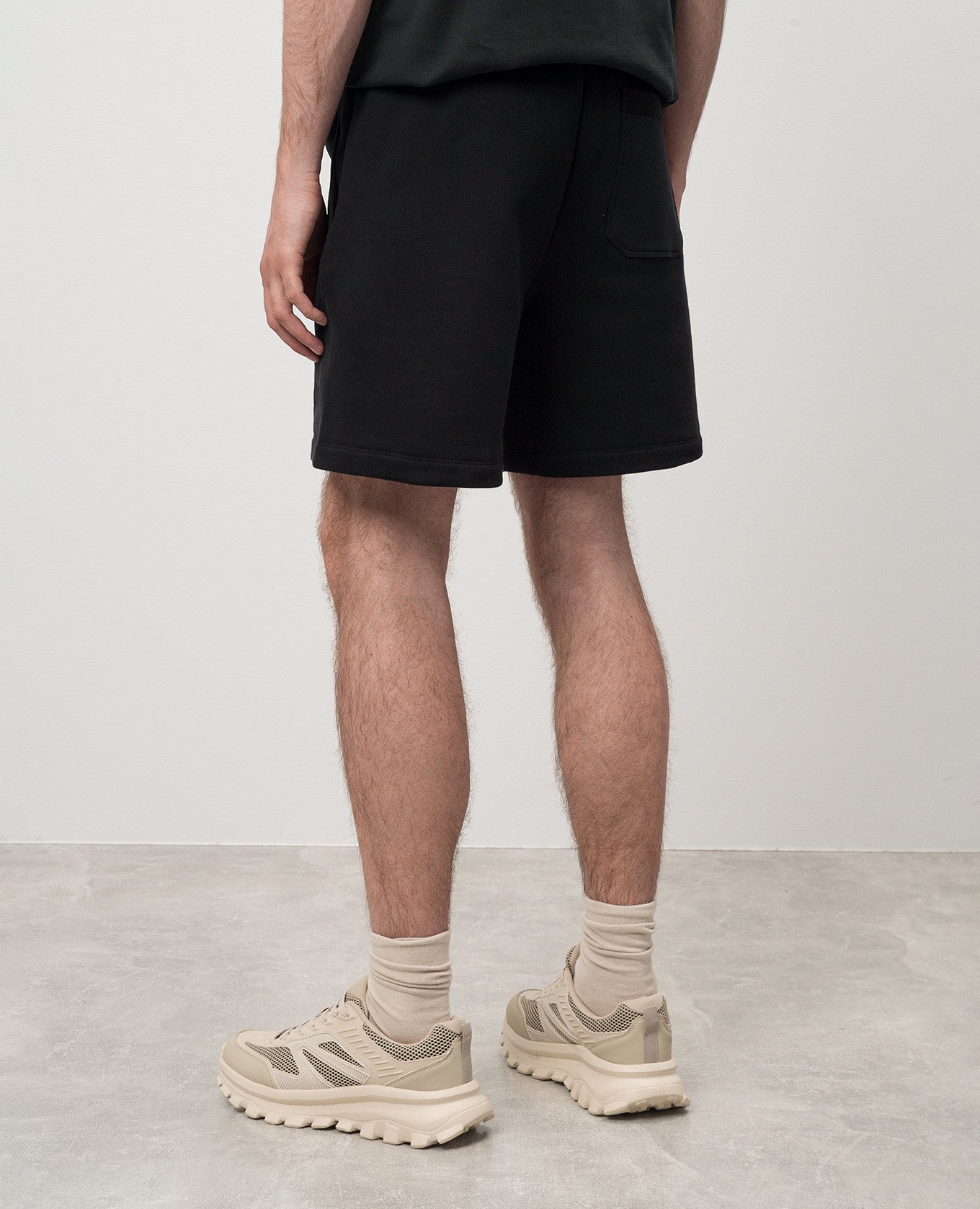 

Black SHOTGUN shorts with slits and logo AMIRI