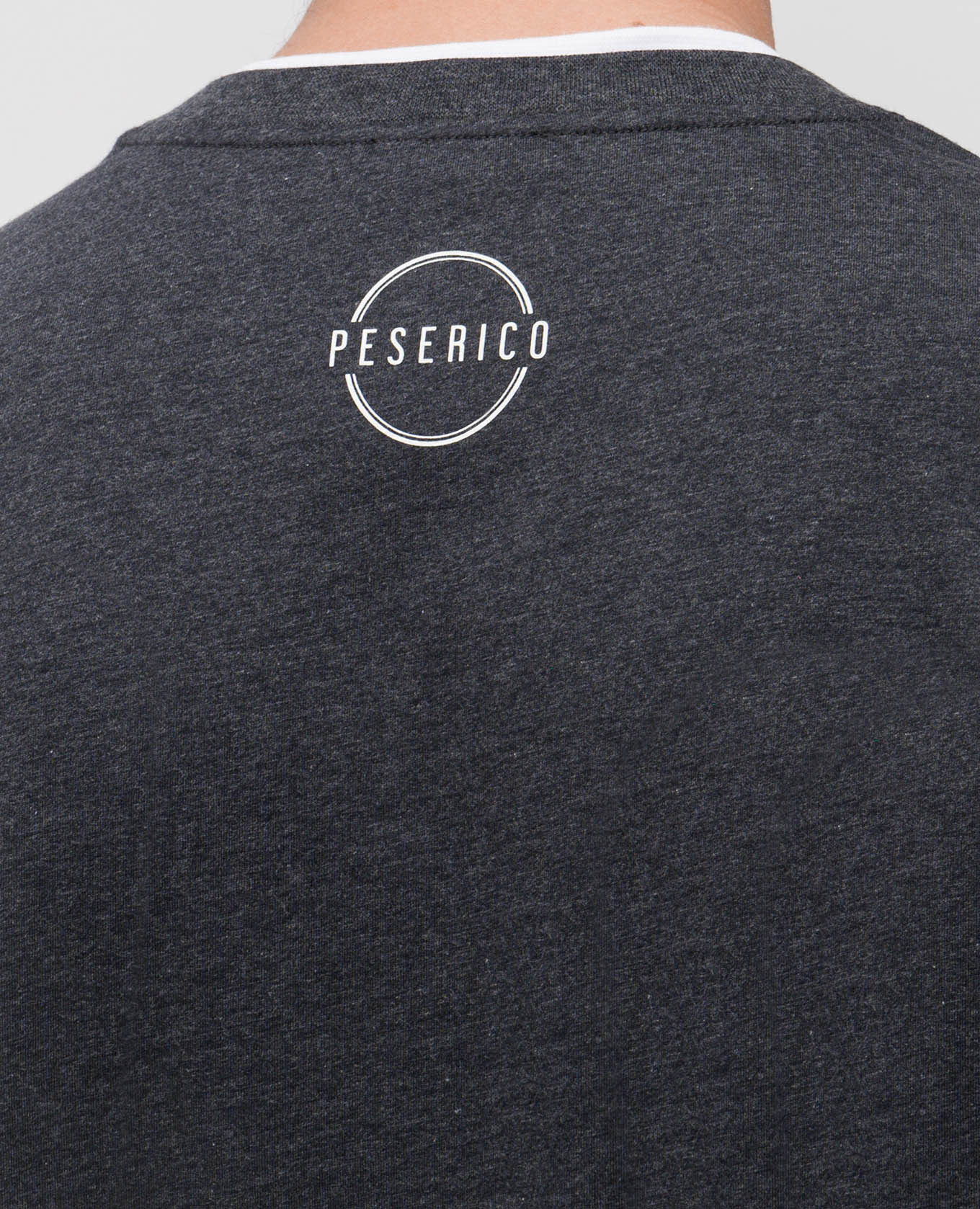 

Grey T-shirt with logo Peserico