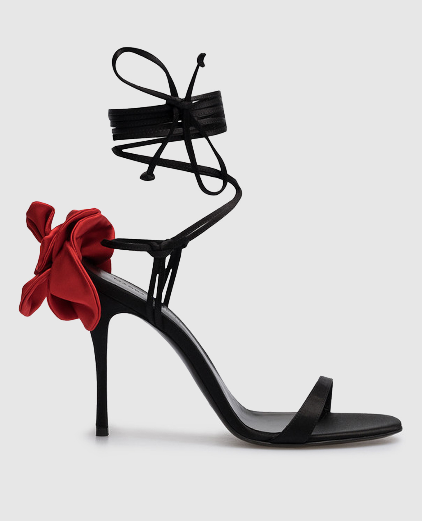 Black sandals with an application in the form of a rose magda butrym
