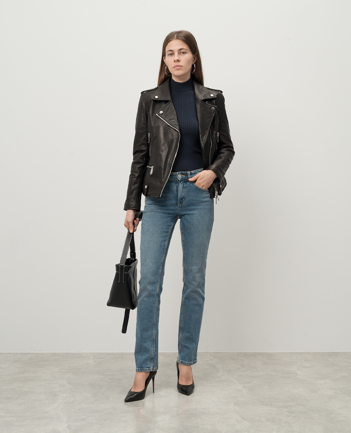 

Black leather jacket with fur Dondup