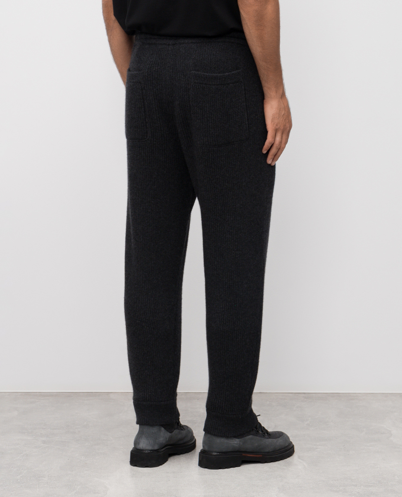 

Grey cashmere joggers Brunello Cucinelli