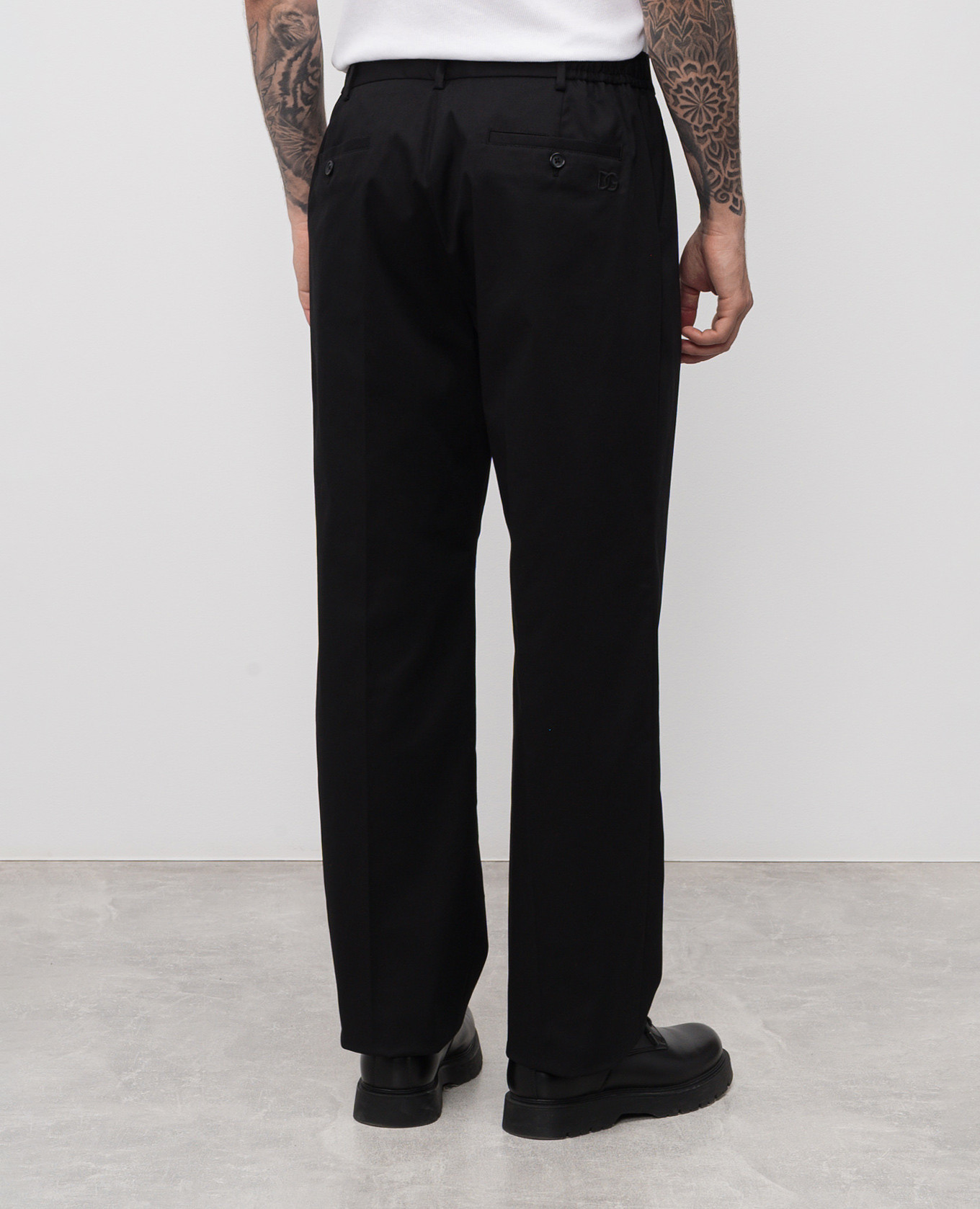 Black pants with embroidered monogram logo Dolce&Gabbana 4