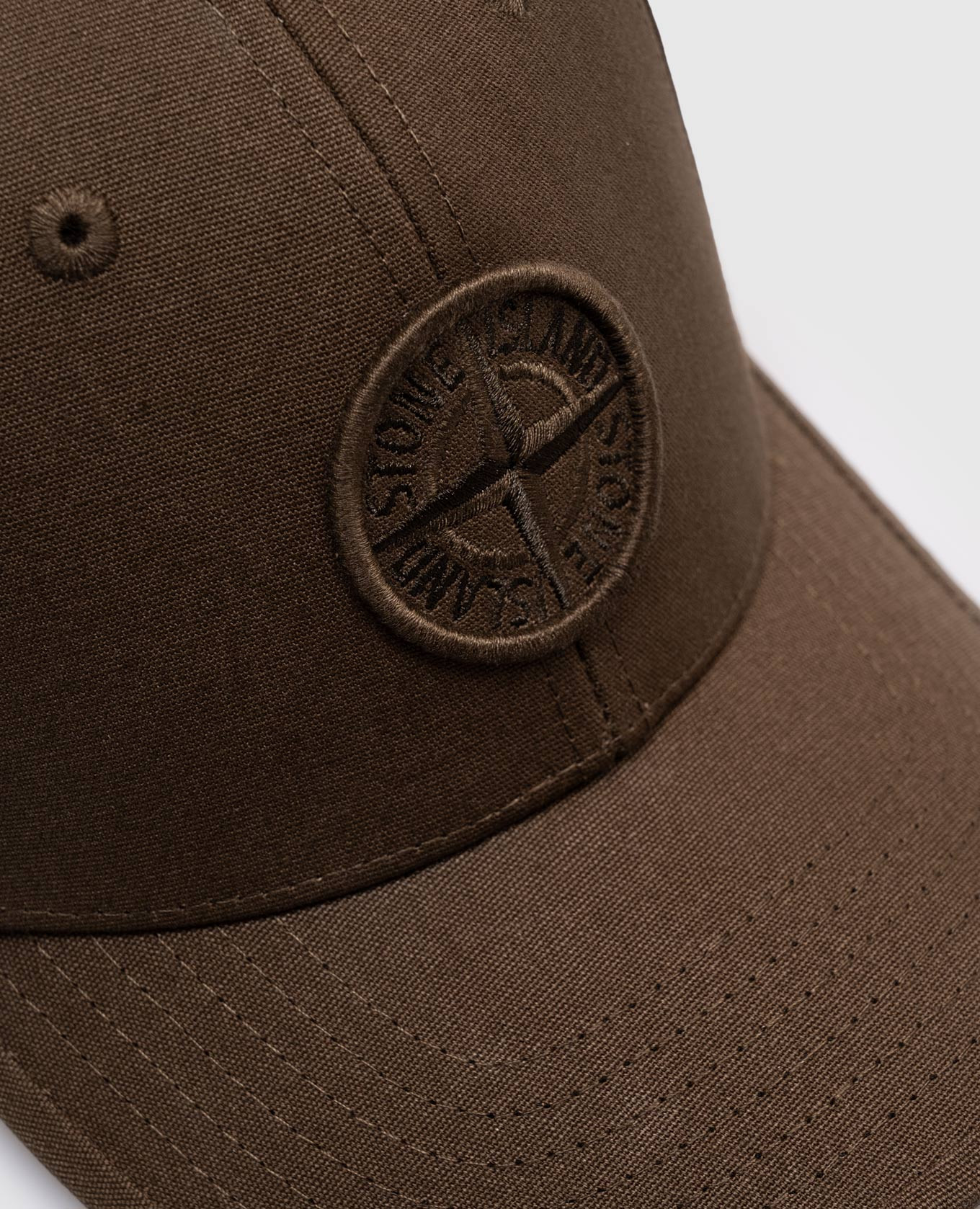 

Khaki children's cap with embroidered logo emblem Stone Island