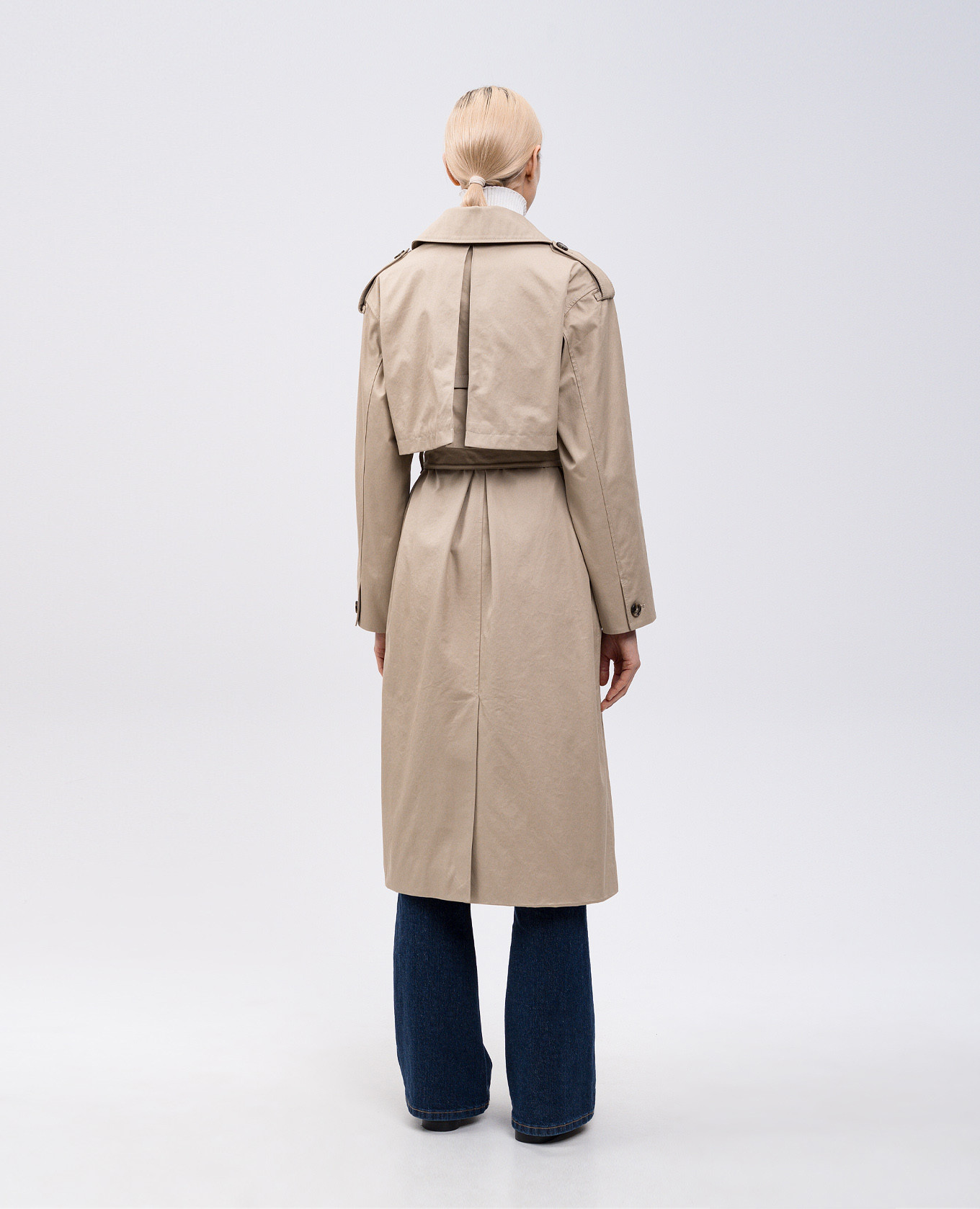 

Beige trench coat Yves Salomon