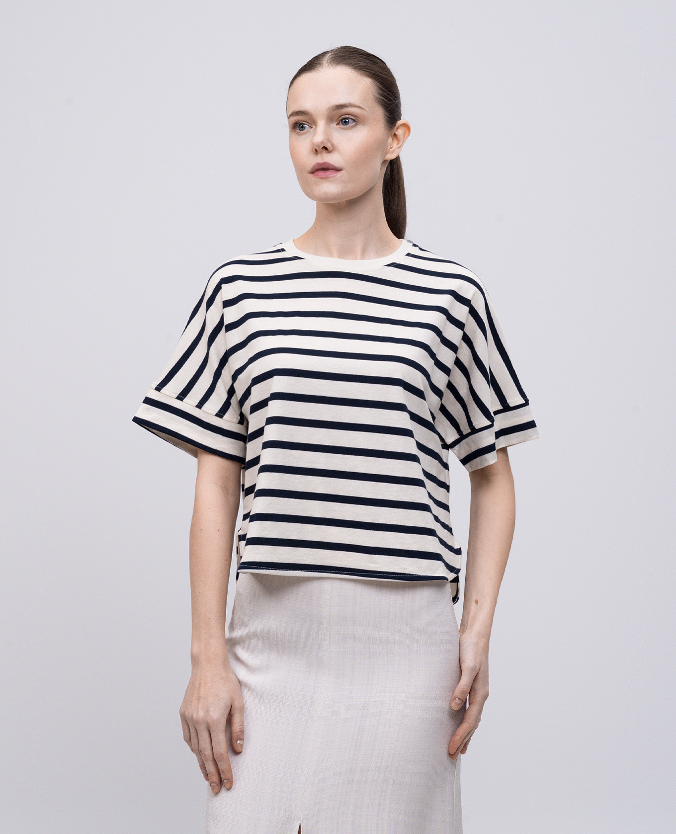 

Beige striped T-shirt Solotre