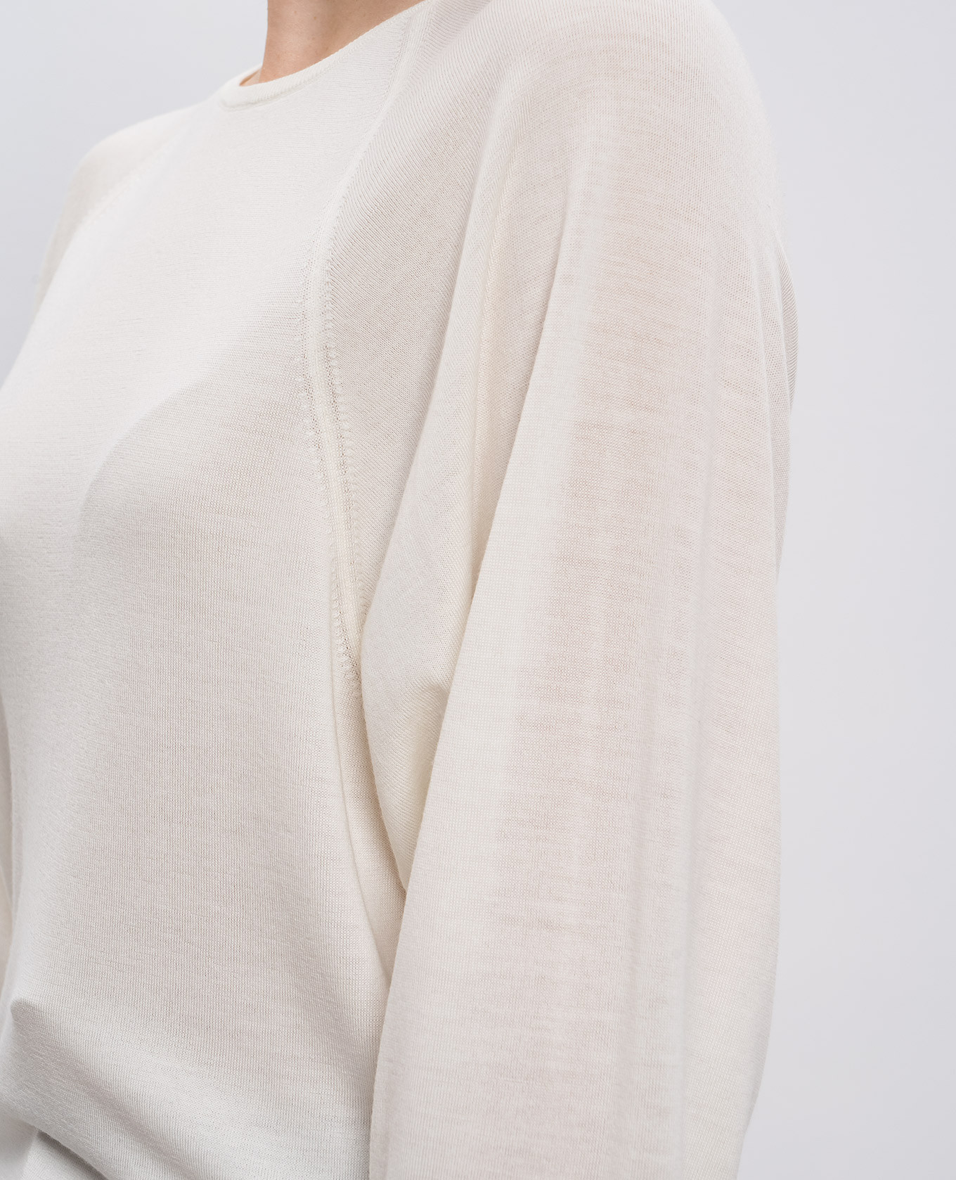 White wool jumper Intoca 5