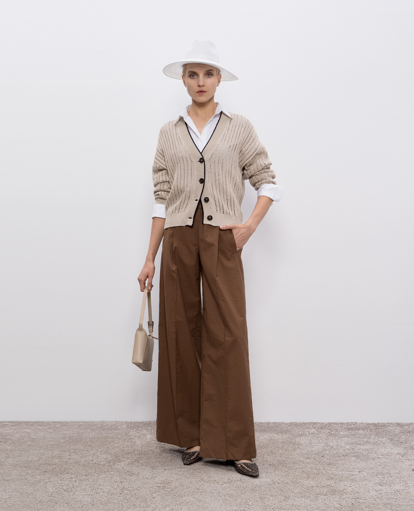 

Beige cardigan with openwork pattern Brunello Cucinelli