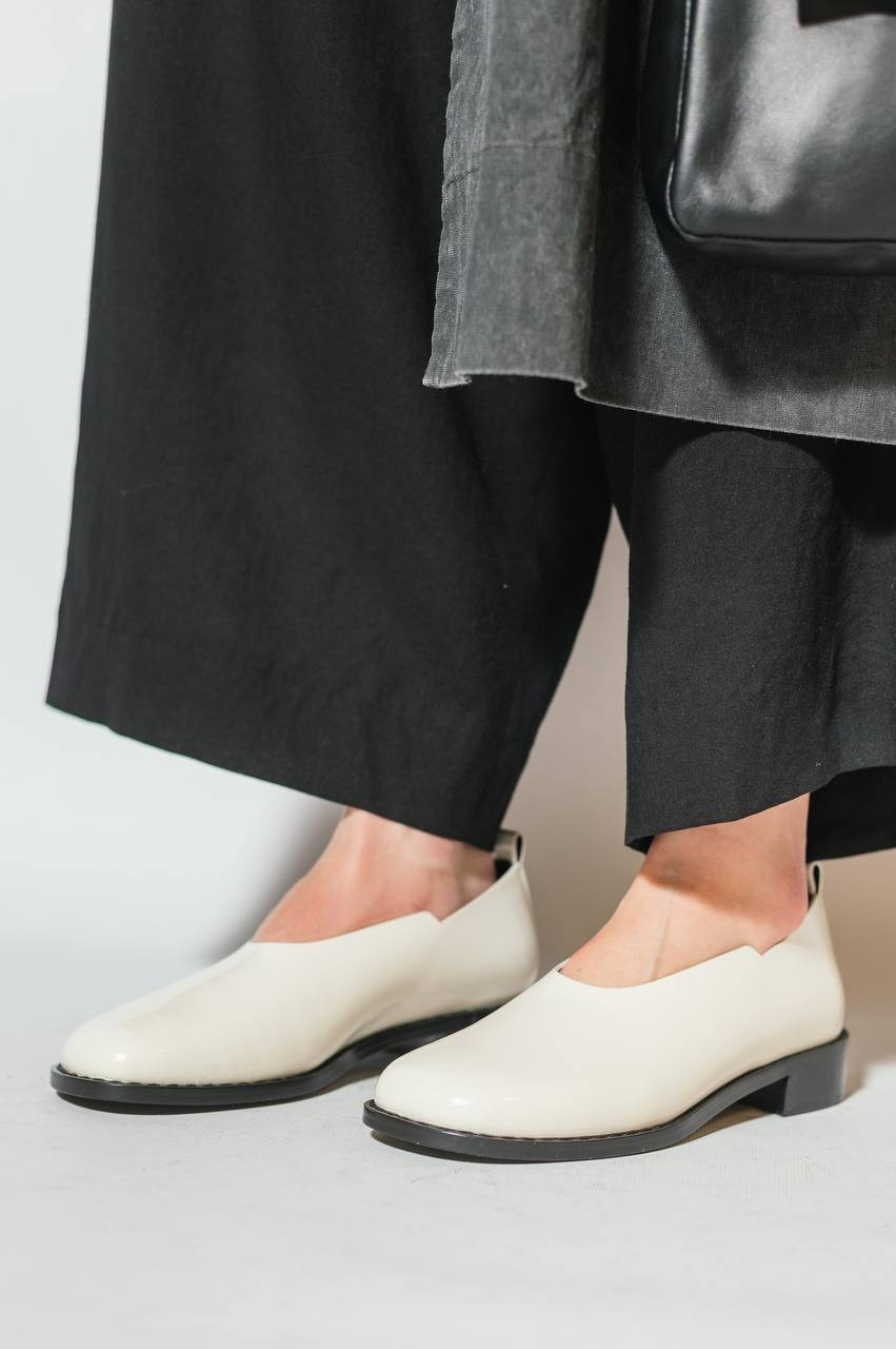 

Monceau white leather pumps The Row