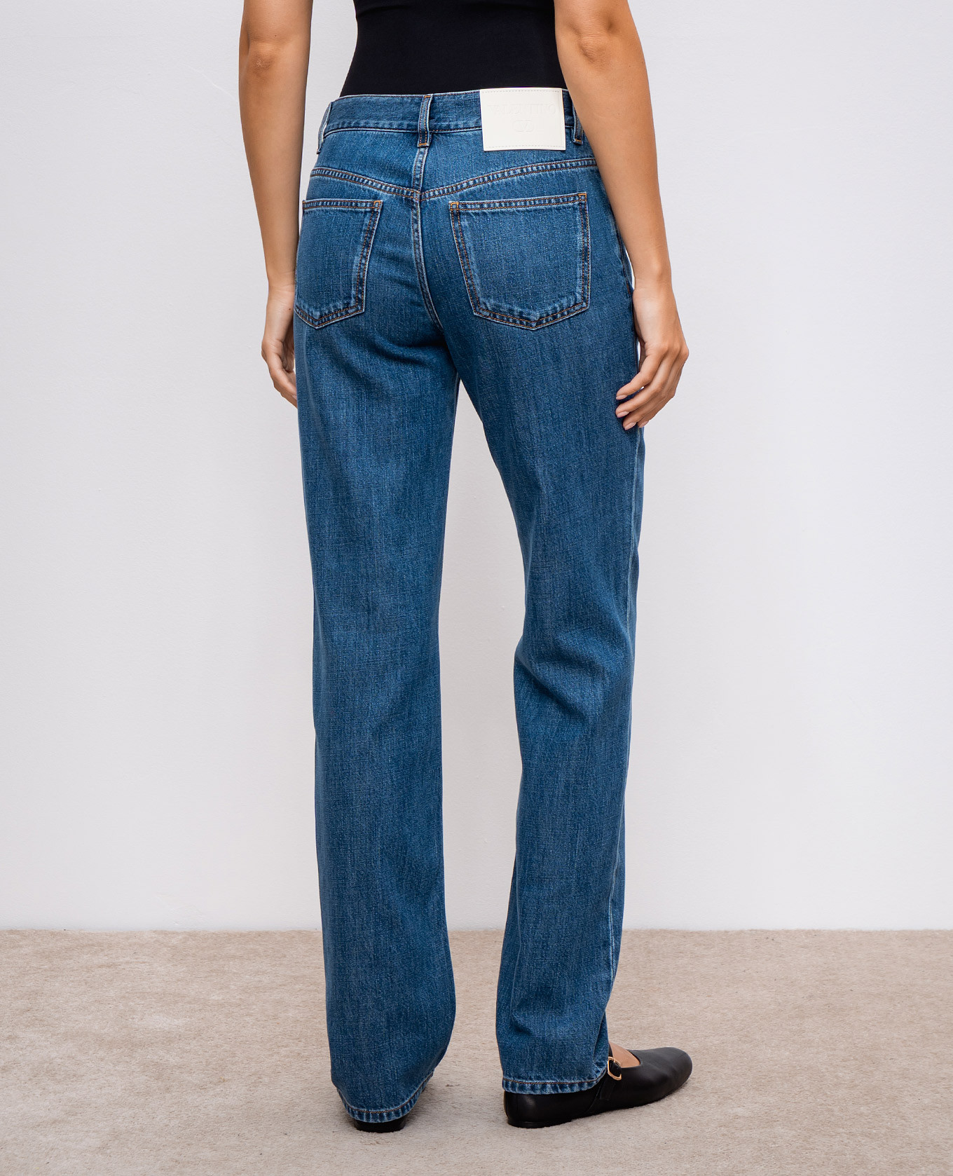 Blue jeans with logo patch Valentino 4