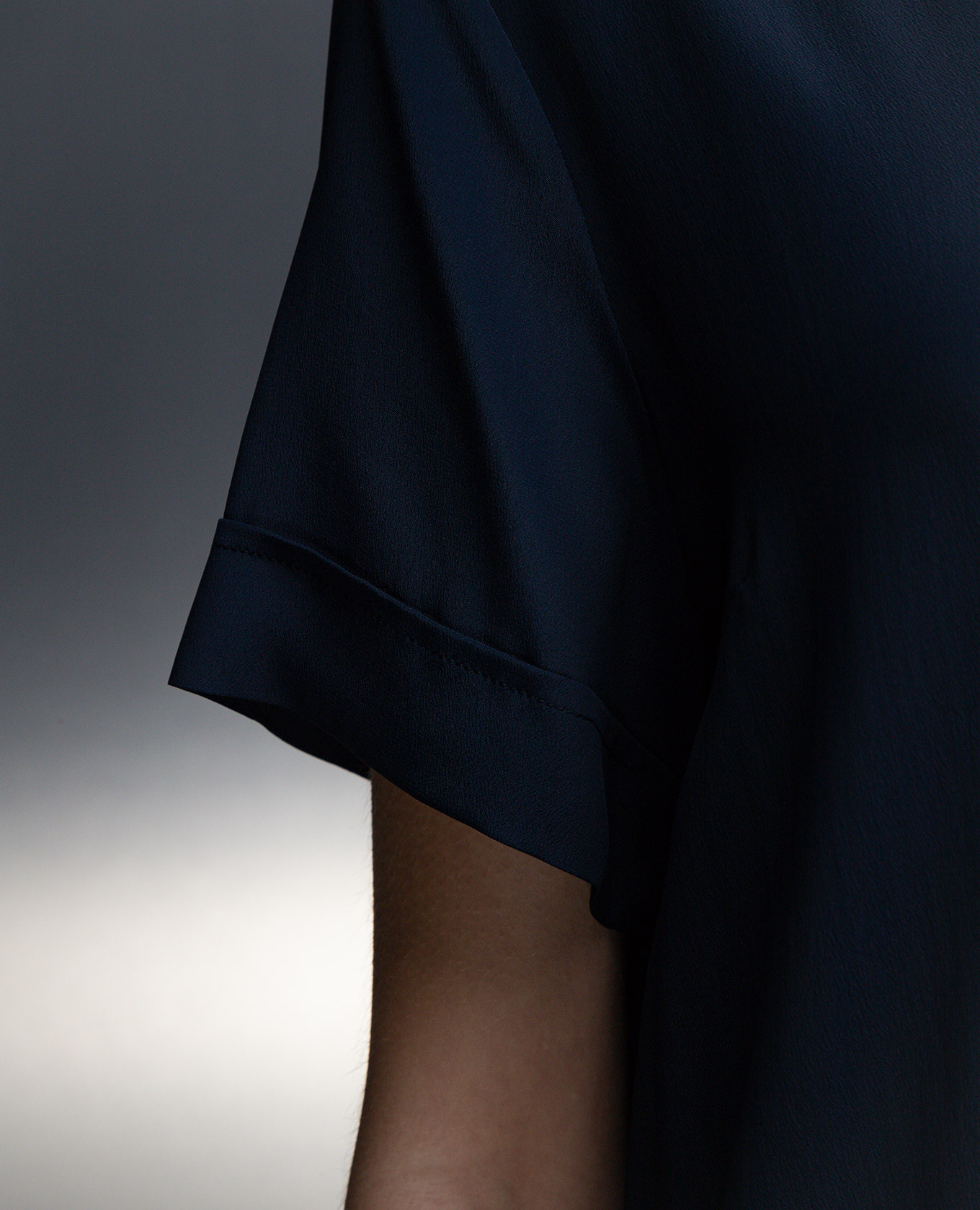 Blue elongated blouse with silk COLOMBO 5