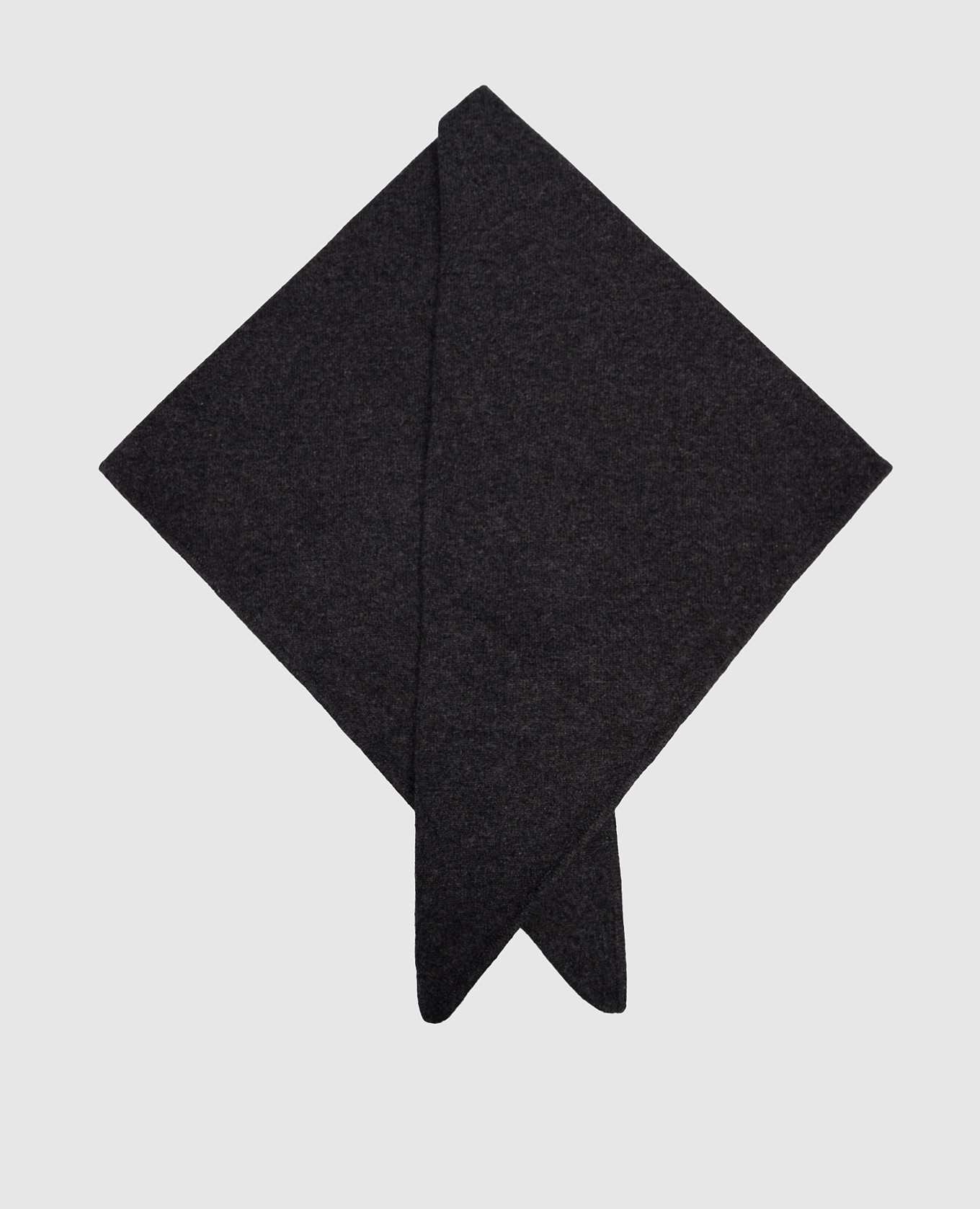 Gray cashmere bactus Allude