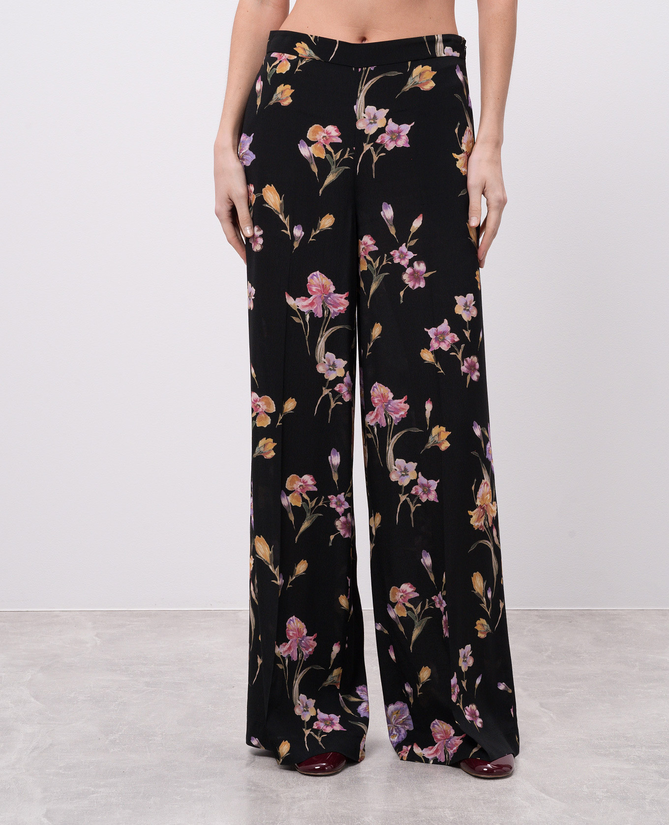

Black floral print pants Twinset