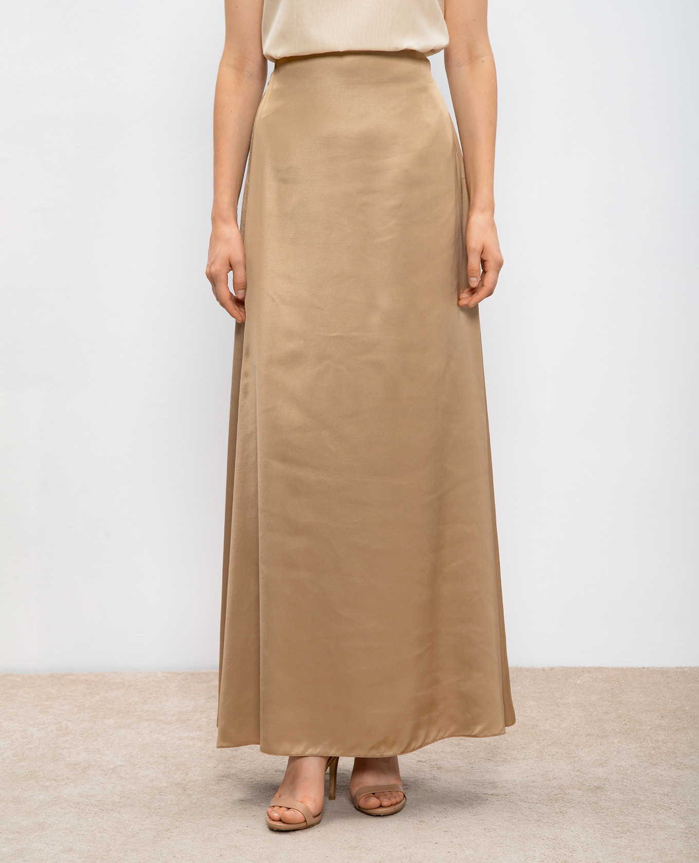 

Beige maxi skirt Peserico