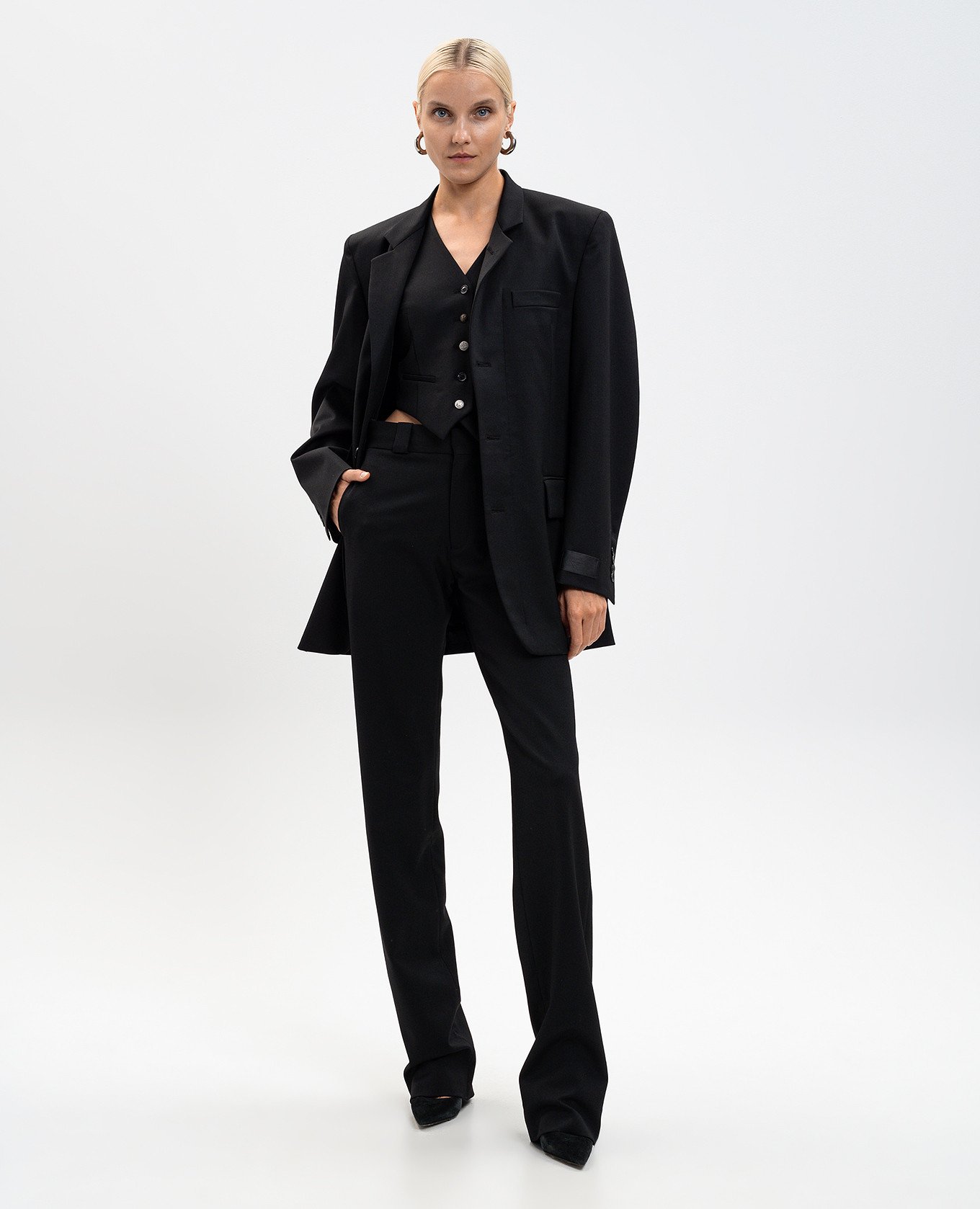 Black wool trousers with logo patch Vetements 2
