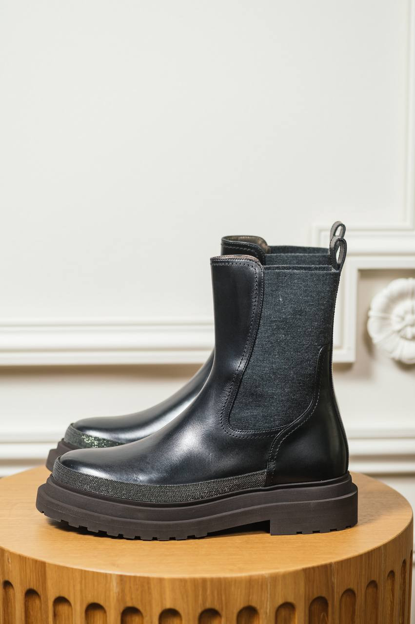 Black leather Chelsea boots with monil chain Brunello Cucinelli