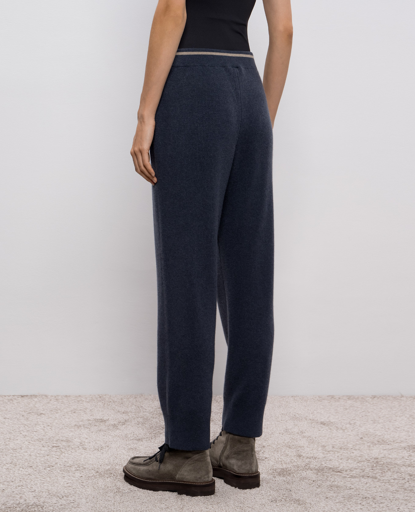 

Blue ribbed wool, cashmere and silk trousers Brunello Cucinelli