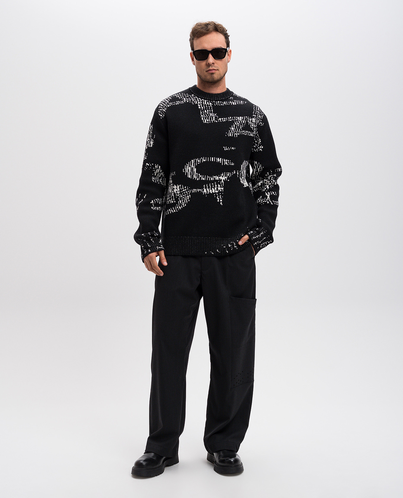 

Black wool sweater with logo embroidery A Cold Wall