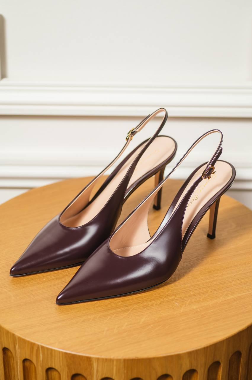 

Burgundy glossy leather slingbacks ROBBIE Gianvito Rossi