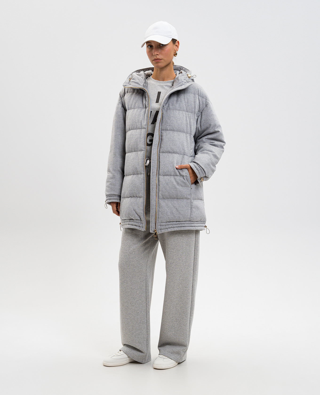 

Grey down jacket made of silk and camel wool Be Florence