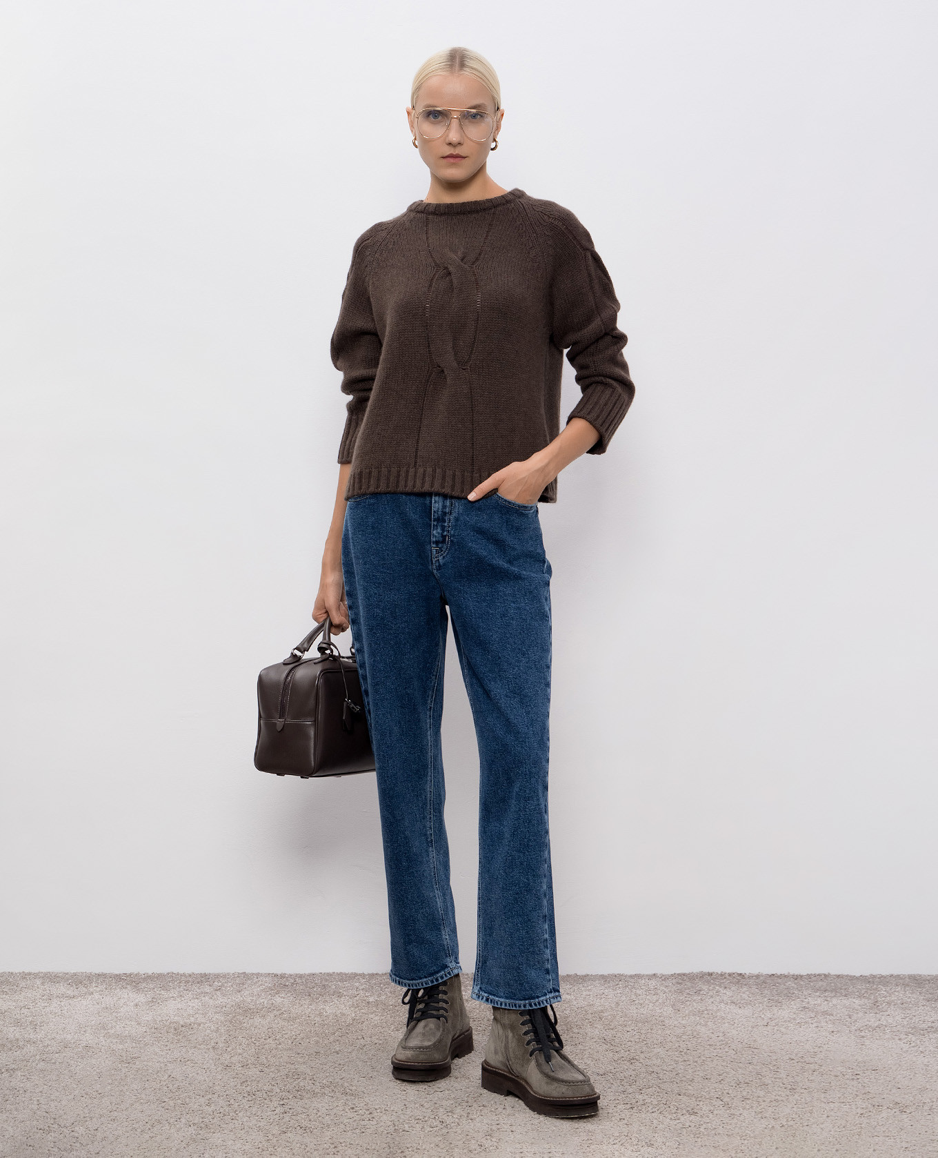 

Brown cashmere sweater with textured pattern Enrico Mandelli