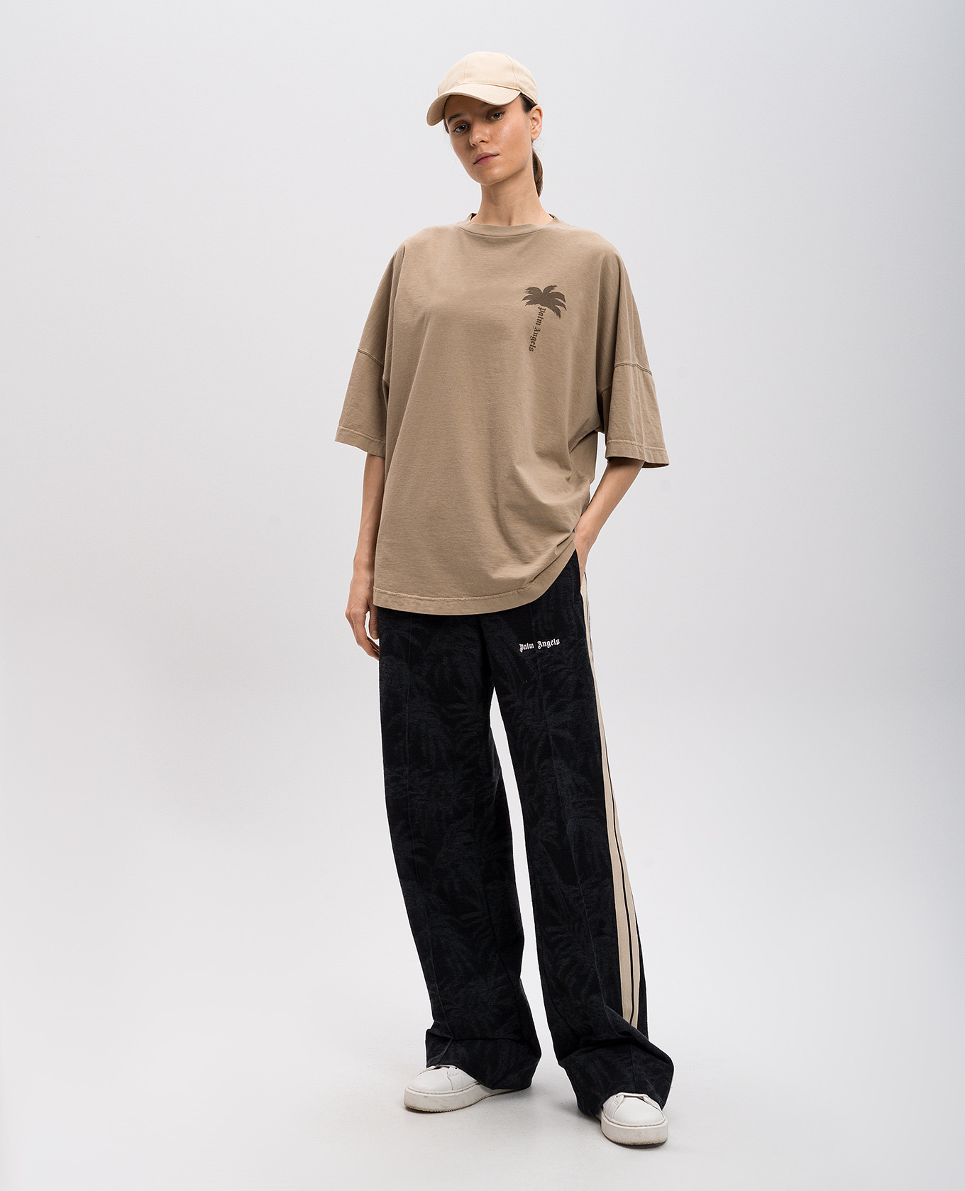 

Beige T-shirt with logo print Palm Angels