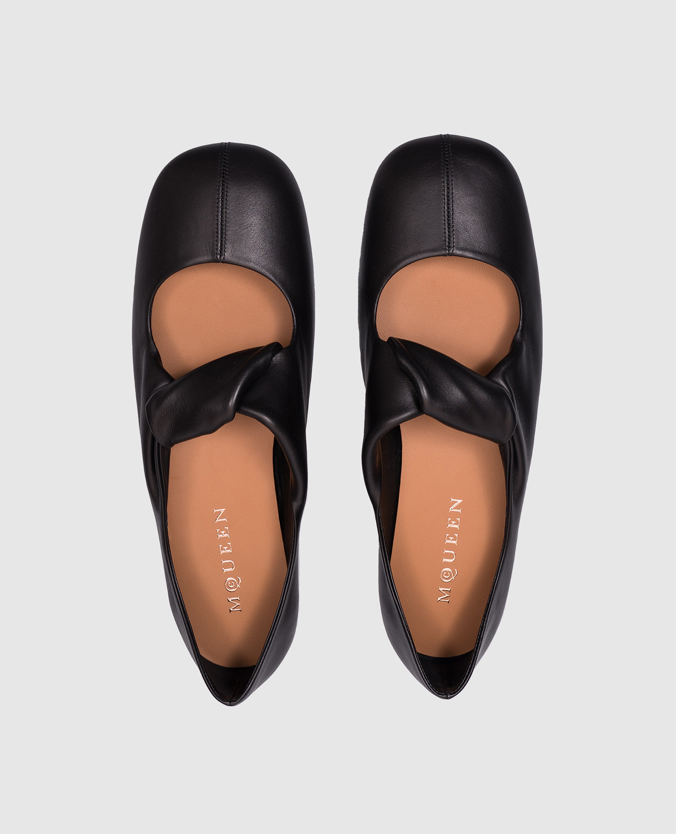 

Black leather ballet flats Alexander McQueen