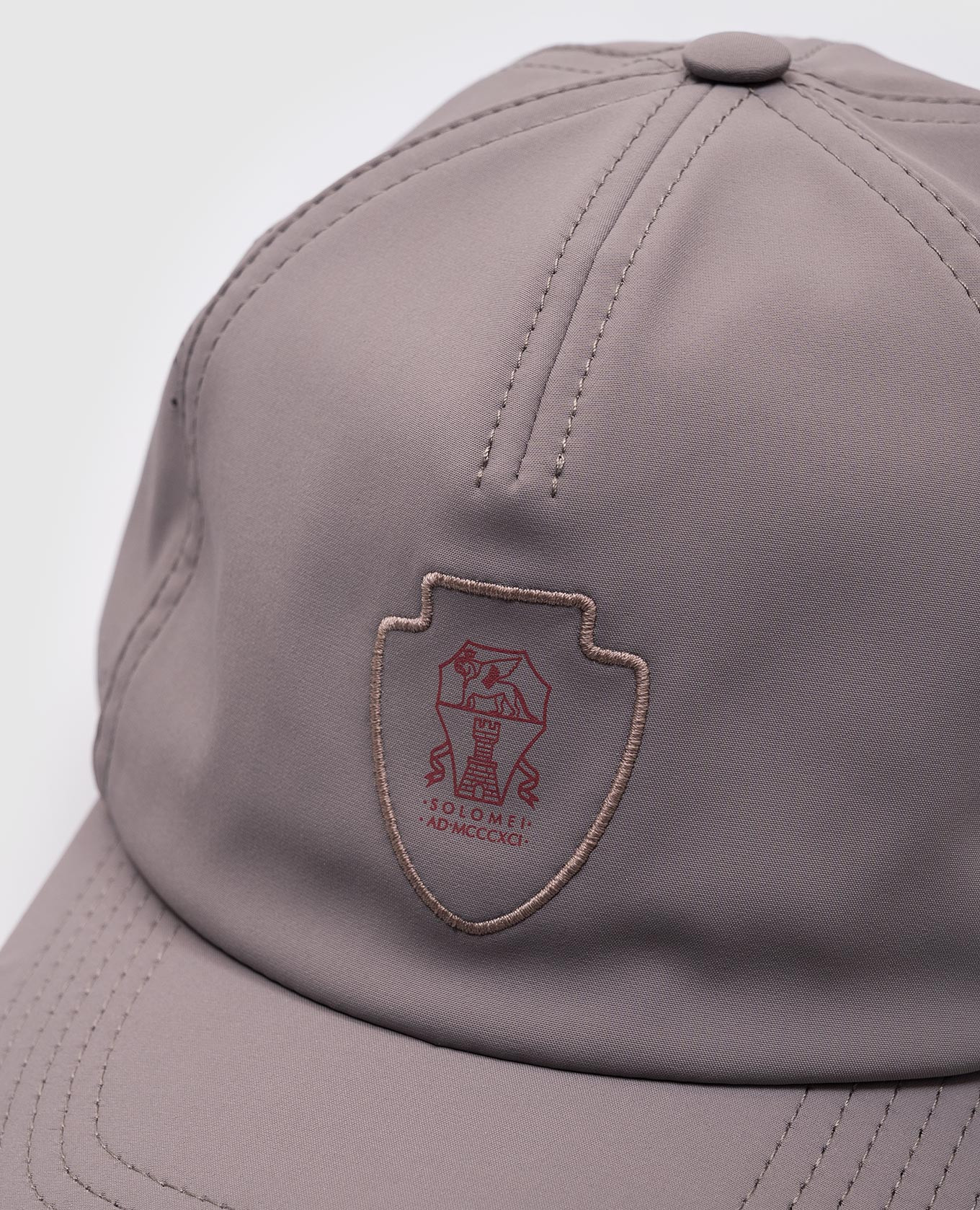 

Gray cap with emblem Brunello Cucinelli, Grey
