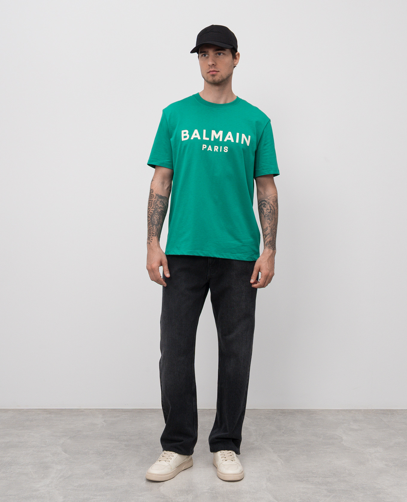 

Green t-shirt with logo print Balmain