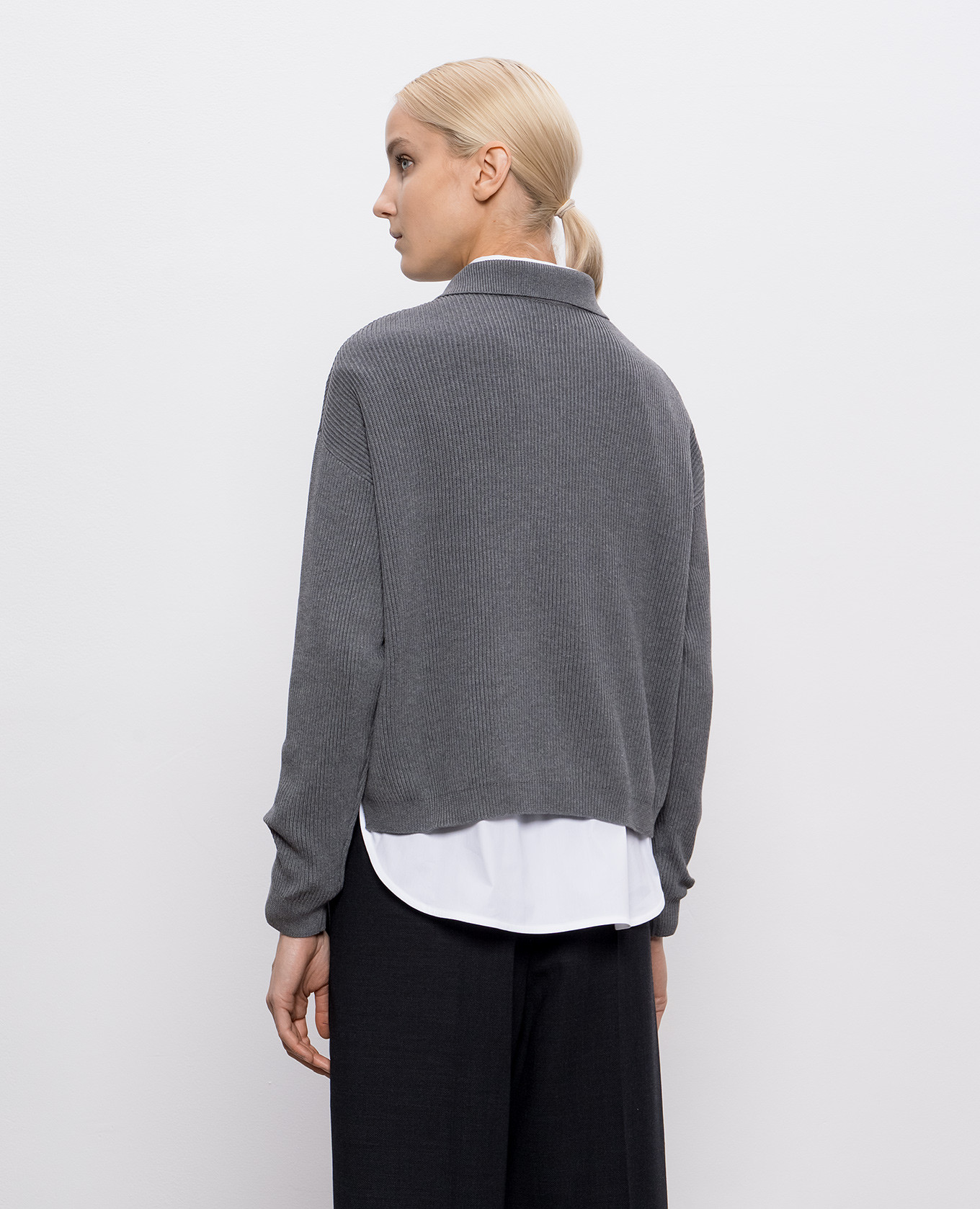 

Gray sweater with monil chain Brunello Cucinelli, Grey