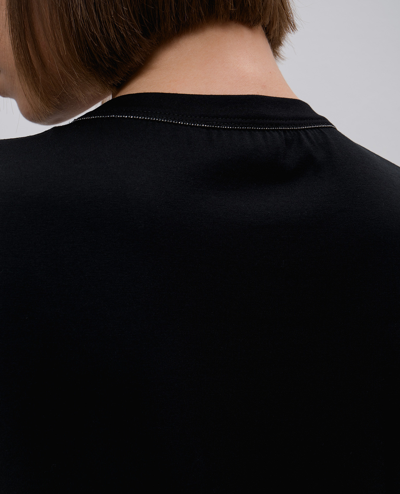 Black t-shirt with monil lace Brunello Cucinelli 5