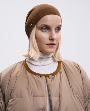 Saint Laurent Brown cashmere hat with logo 7771713Y201