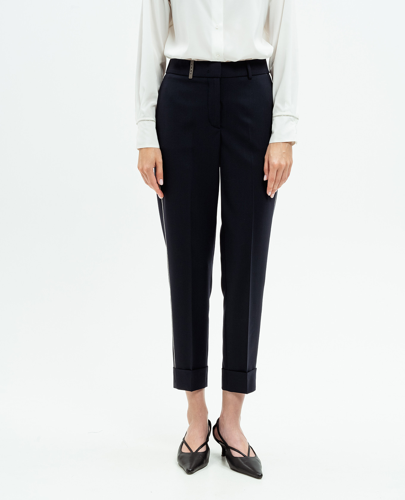 

Blue wool trousers with monil chain Peserico