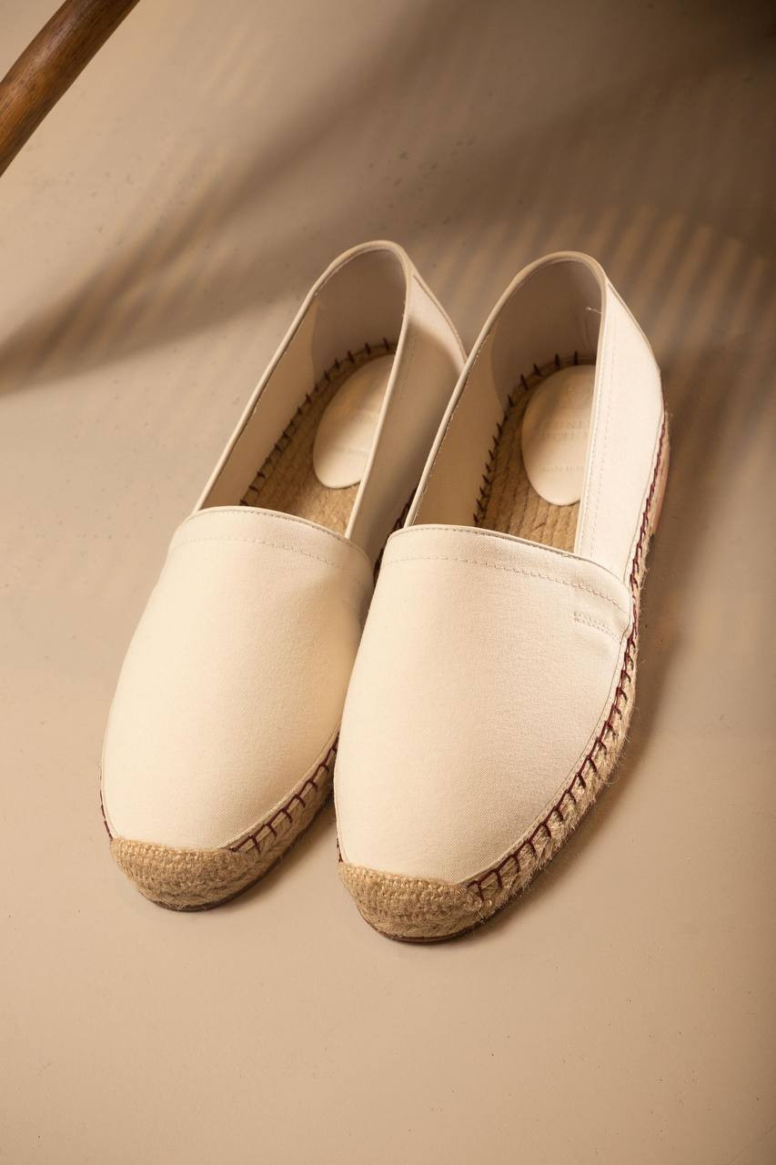 

Beige espadrilles with logo print Brunello Cucinelli