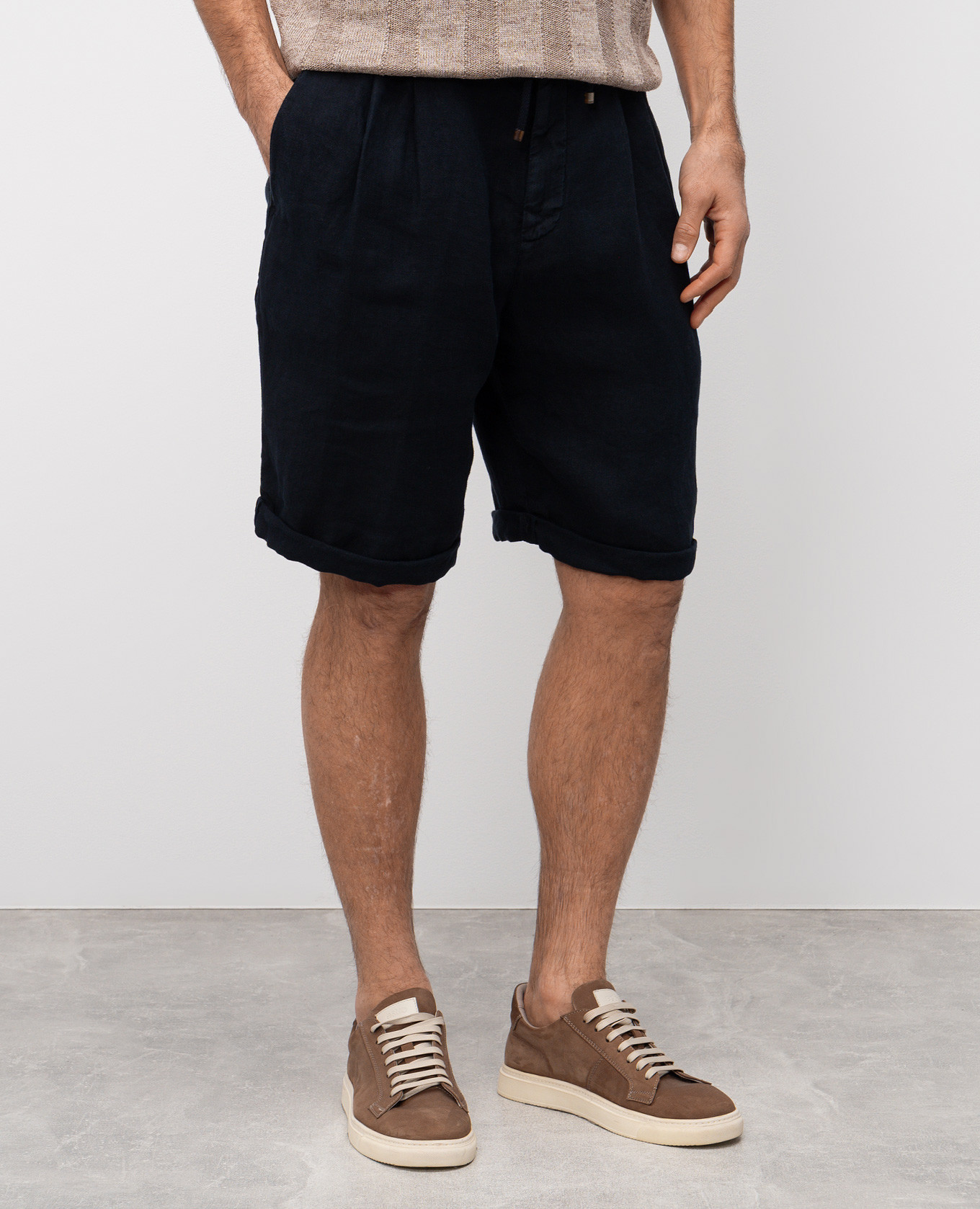 

Blue linen shorts Brunello Cucinelli
