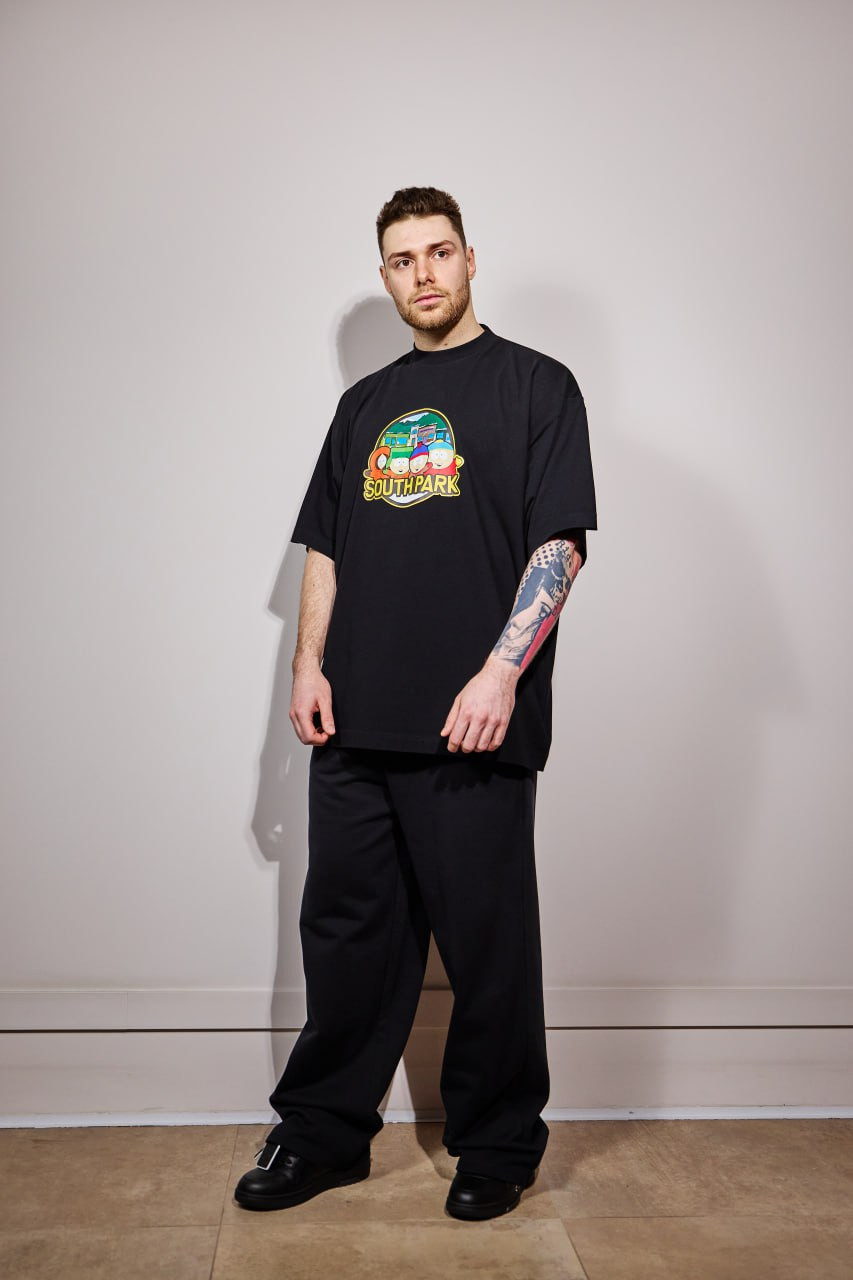 

Black T-shirt with South Park print Vetements