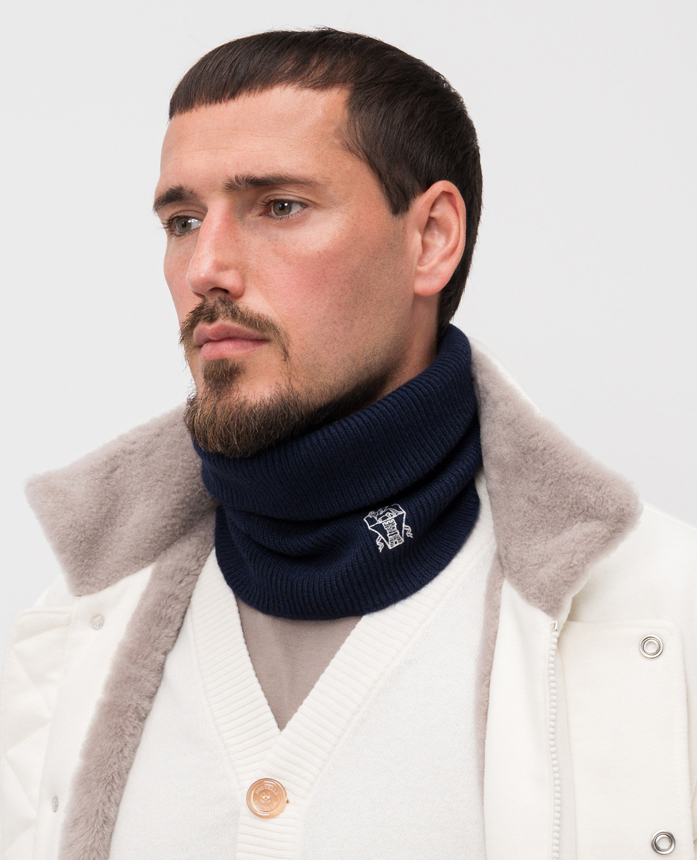 

Blue cashmere buff Brunello Cucinelli
