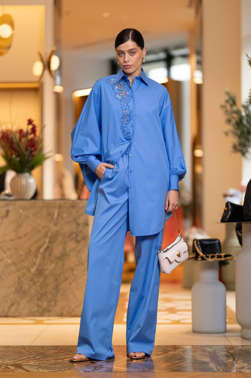 

Blue shirt with Richelieu embroidery Ermanno Scervino